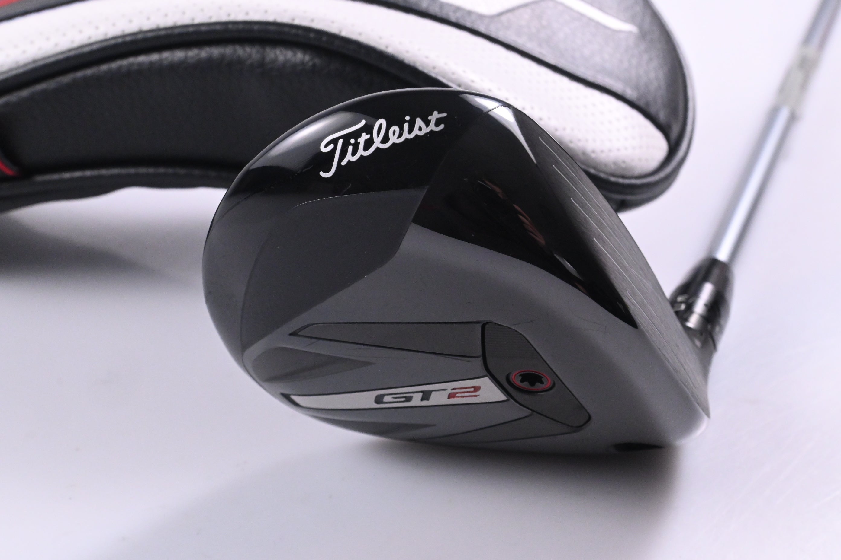 Titleist GT2 #5 Wood / 18 Degree / Regular Flex Fujikura Air Speeder 40 Shaft
