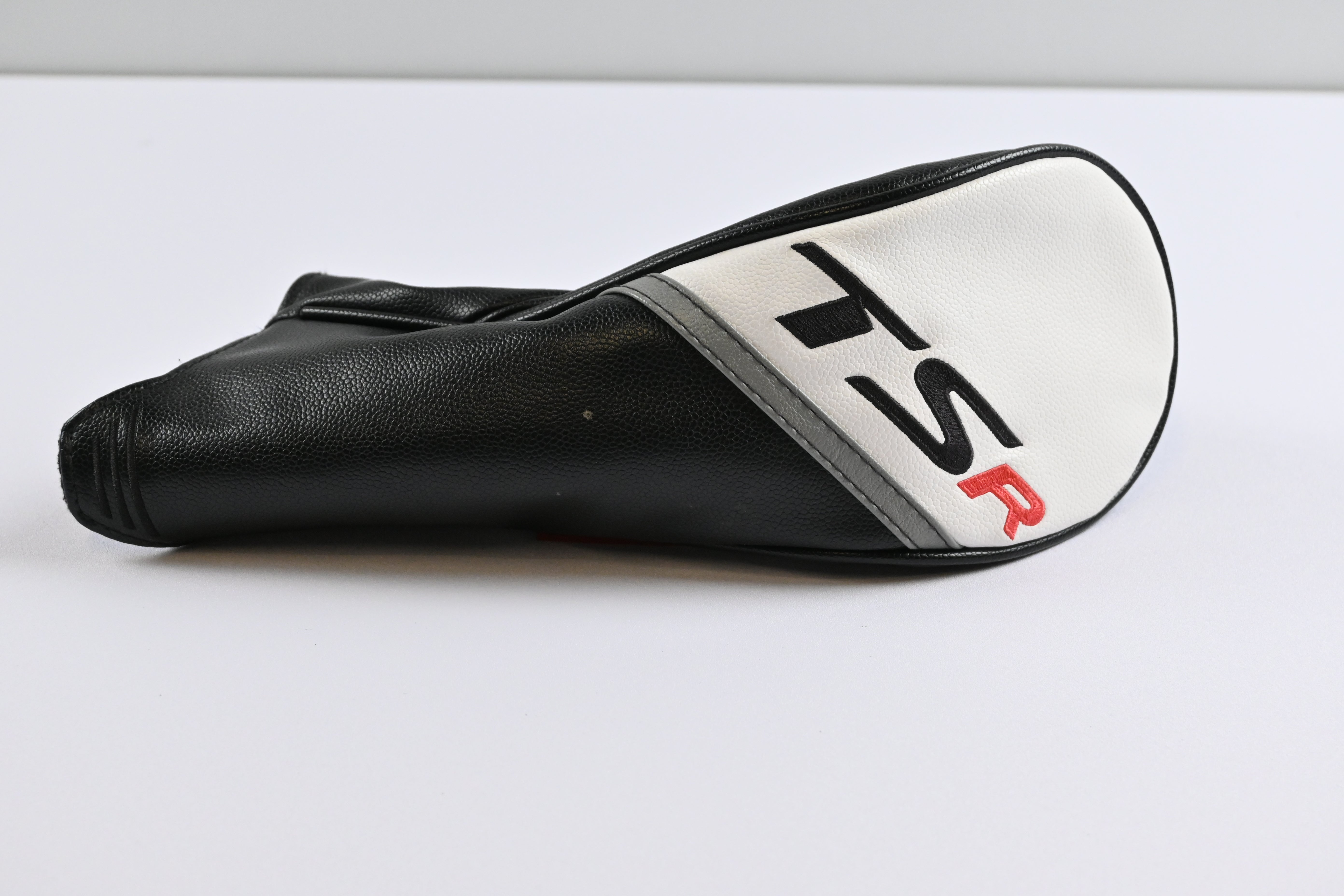 Titleist TSR2 #3 Wood / 15 Degree / Stiff Flex Project X HZRDUS Gen4 Black 70