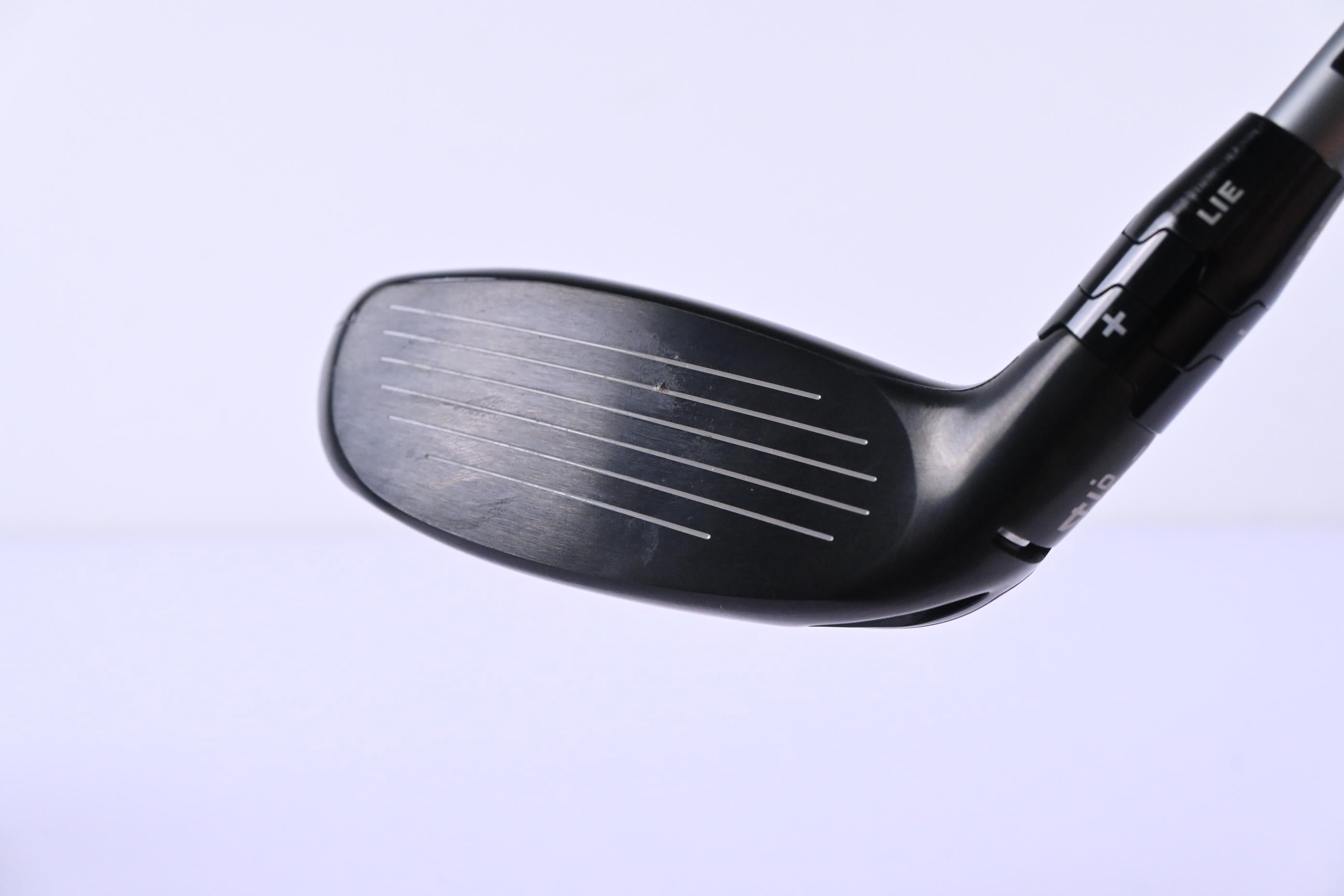 Callaway Quantum Max OS #4 Hybrid / 20 Degree / Stiff Flex Denali Frost Silver