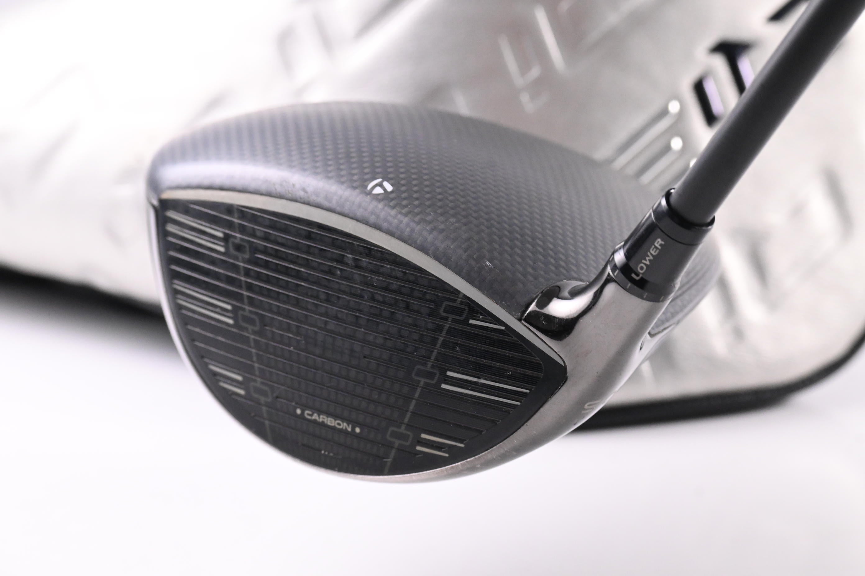 Taylormade Qi35 Driver / 10.5 Degree / Regular Flex Fujikura Ventus Blue 5 Shaft