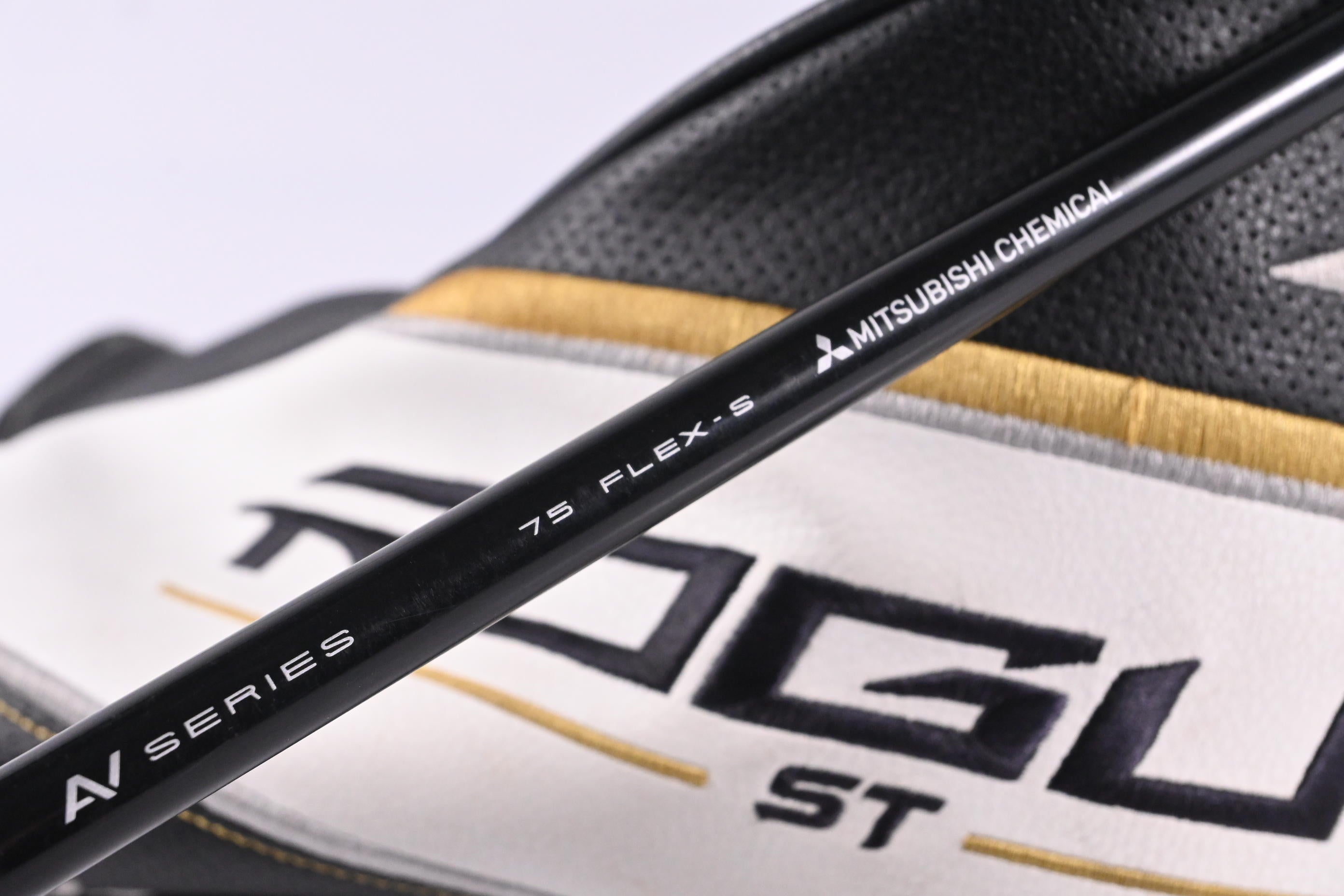 Callaway Rogue ST TD LS Driver / 9 Degree / Stiff Flex Tensei AV White 75 Shaft