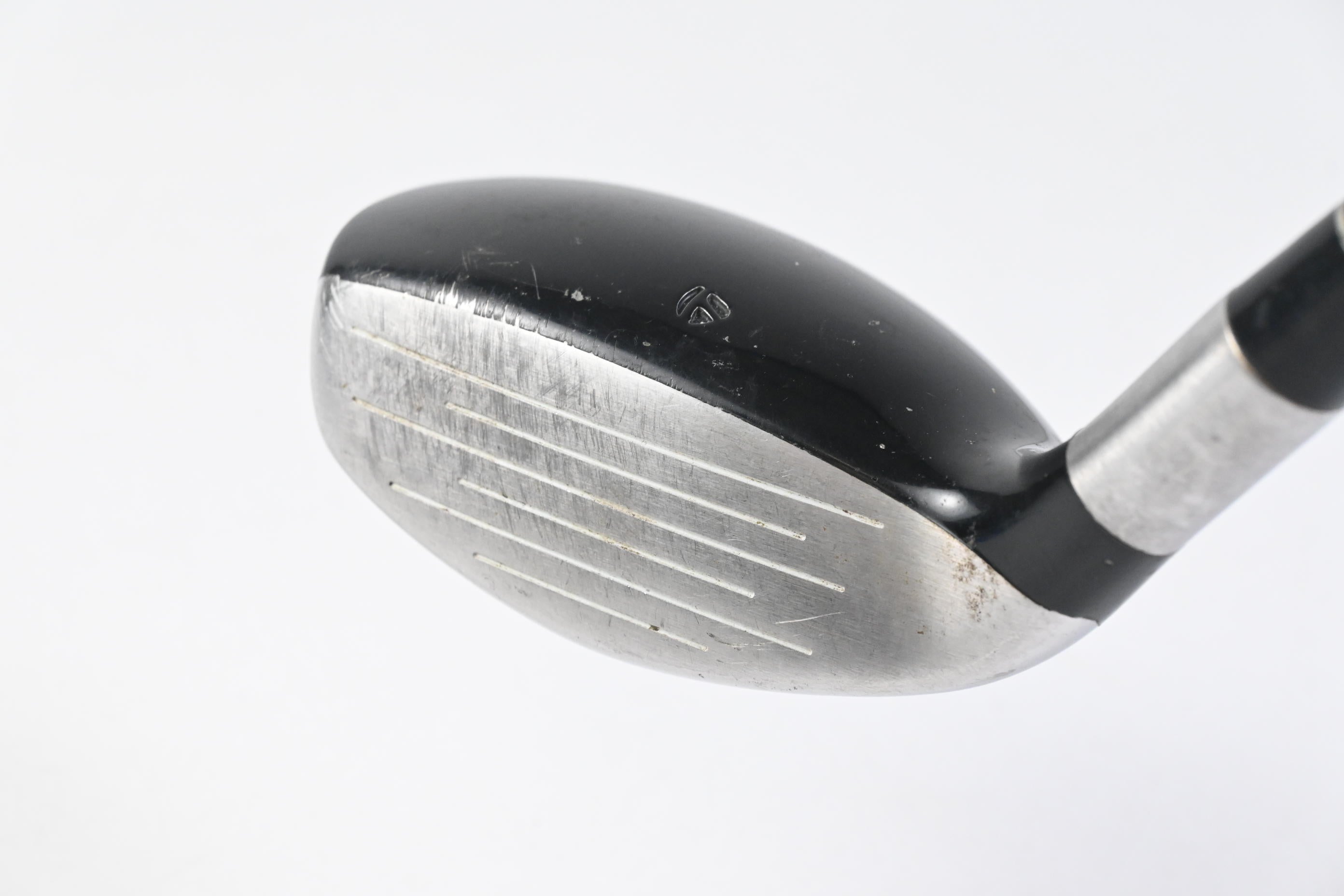 Taylormade R5 XL #4 Hybrid / 22 Degree / Regular Flex Hyperlite XL Shaft