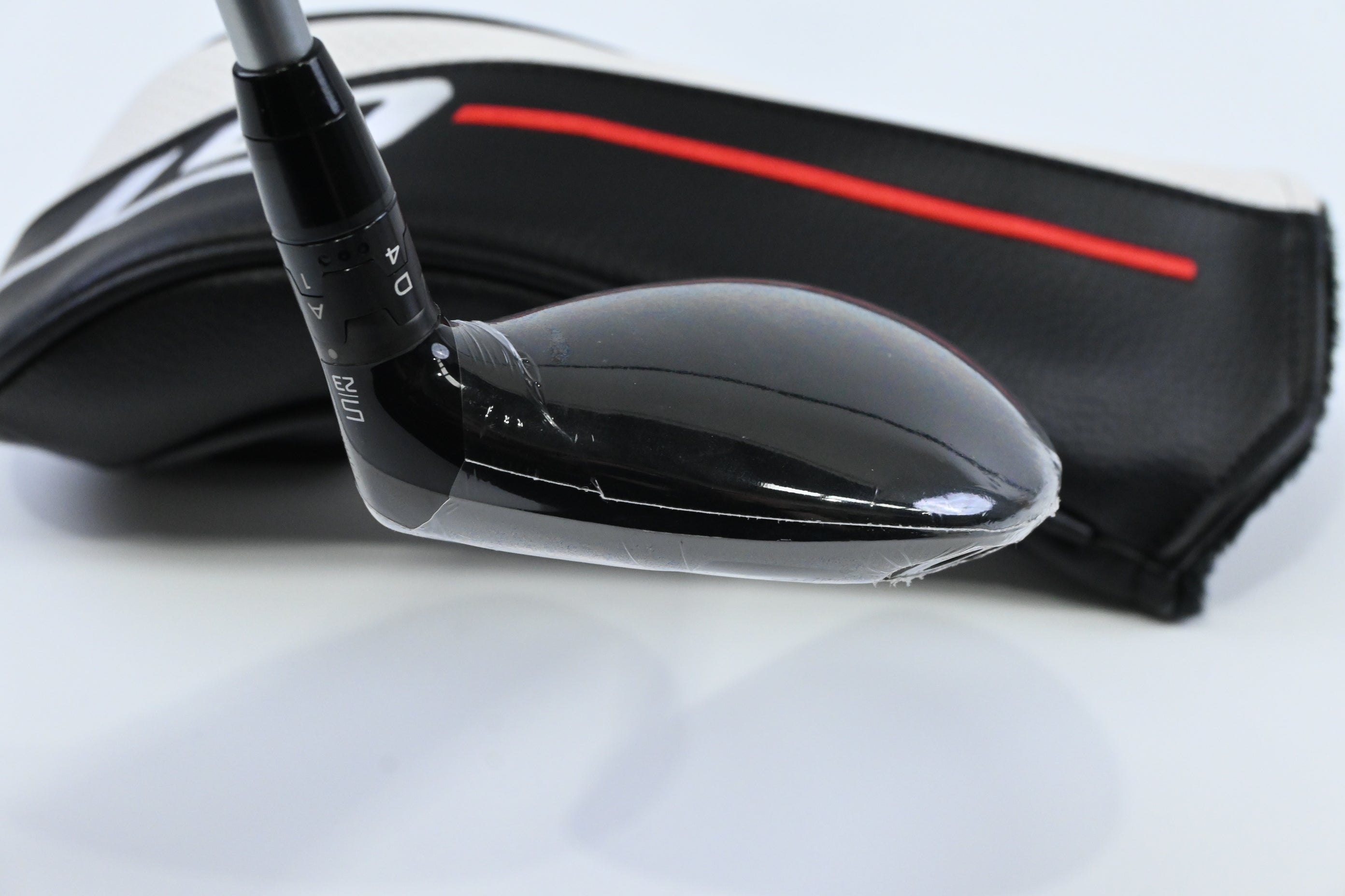 Titleist GT1 #5 Hybrid / 23 Degree / Regular Flex Fujikura AirSpeeder 50