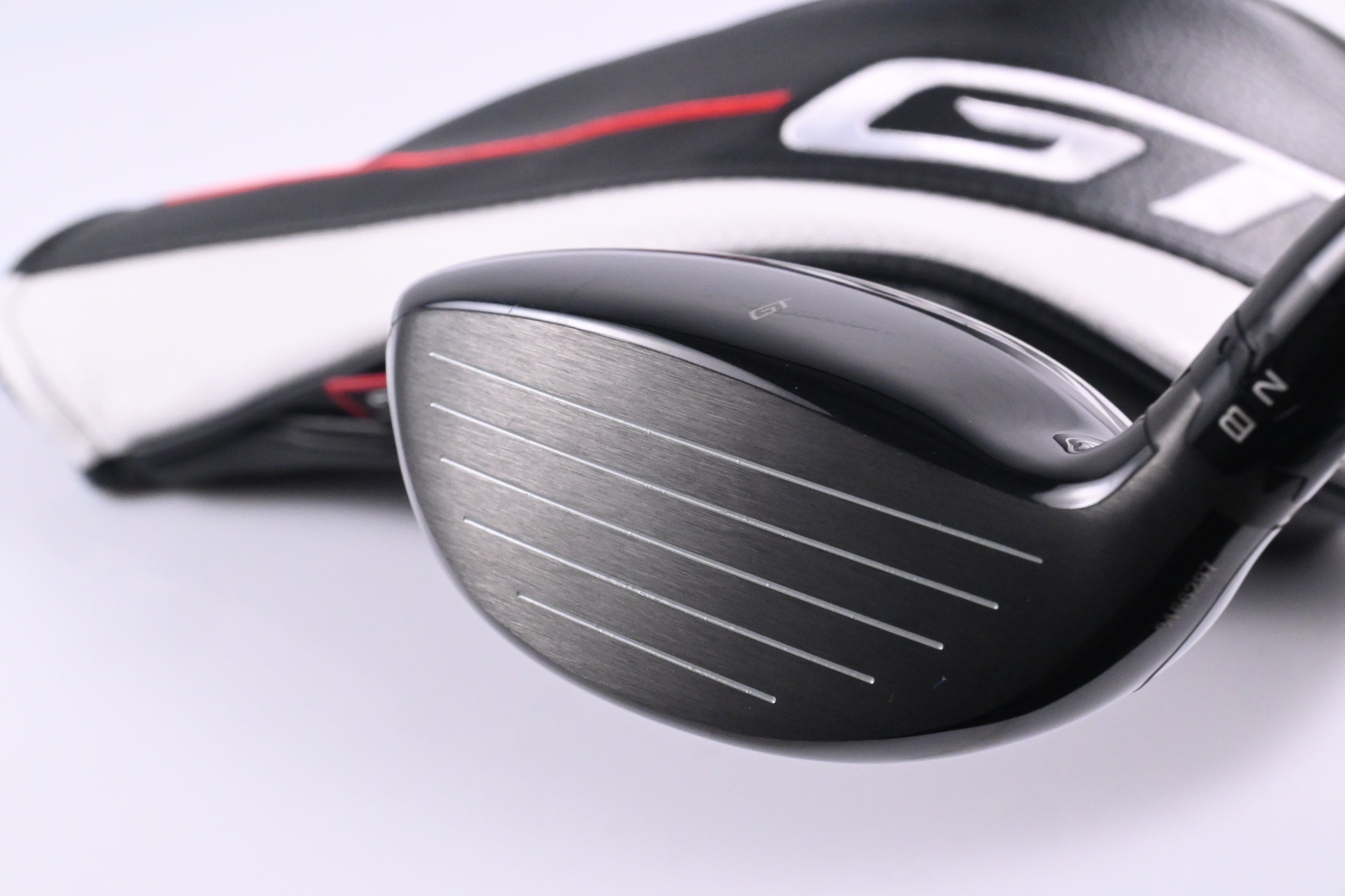 Titleist GT2 #5 Wood / 18 Degree / Regular Flex Fujikura Air Speeder 40 Shaft