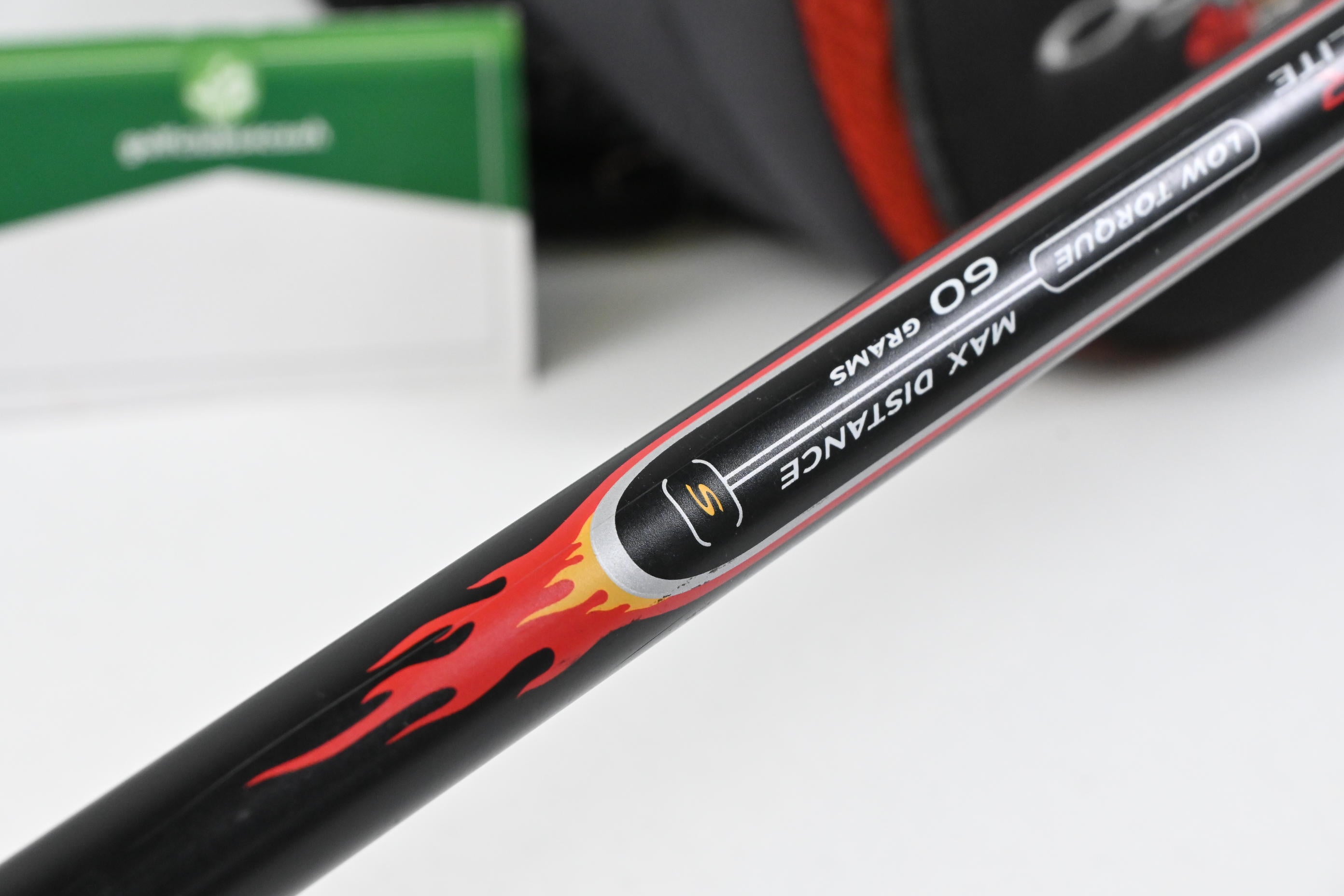 Taylormade Burner 860 Driver / 9.5 Degree / Stiff Flex Burner Lite 60 Shaft
