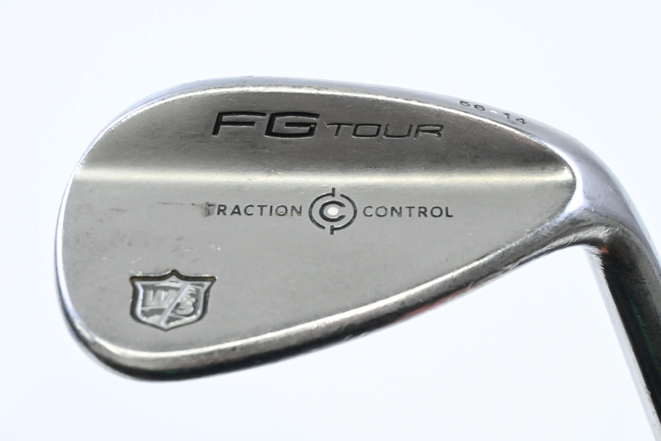 Wilson FG Tour Traction Control Sand Wedge / 56 Degree / Wedge Flex Steel Shaft