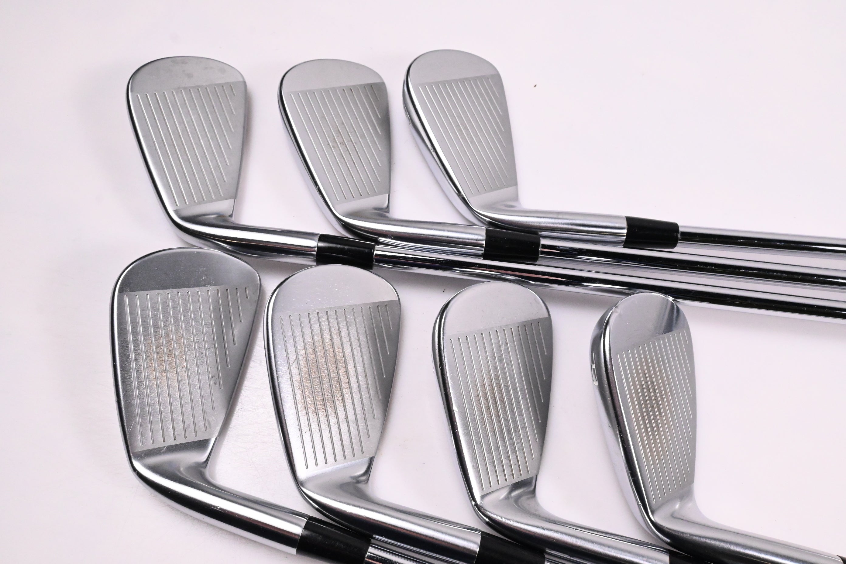 Mizuno Pro 245 Irons / 4-PW / Regular Flex Dynamic Gold Mid 100 R300 Shafts