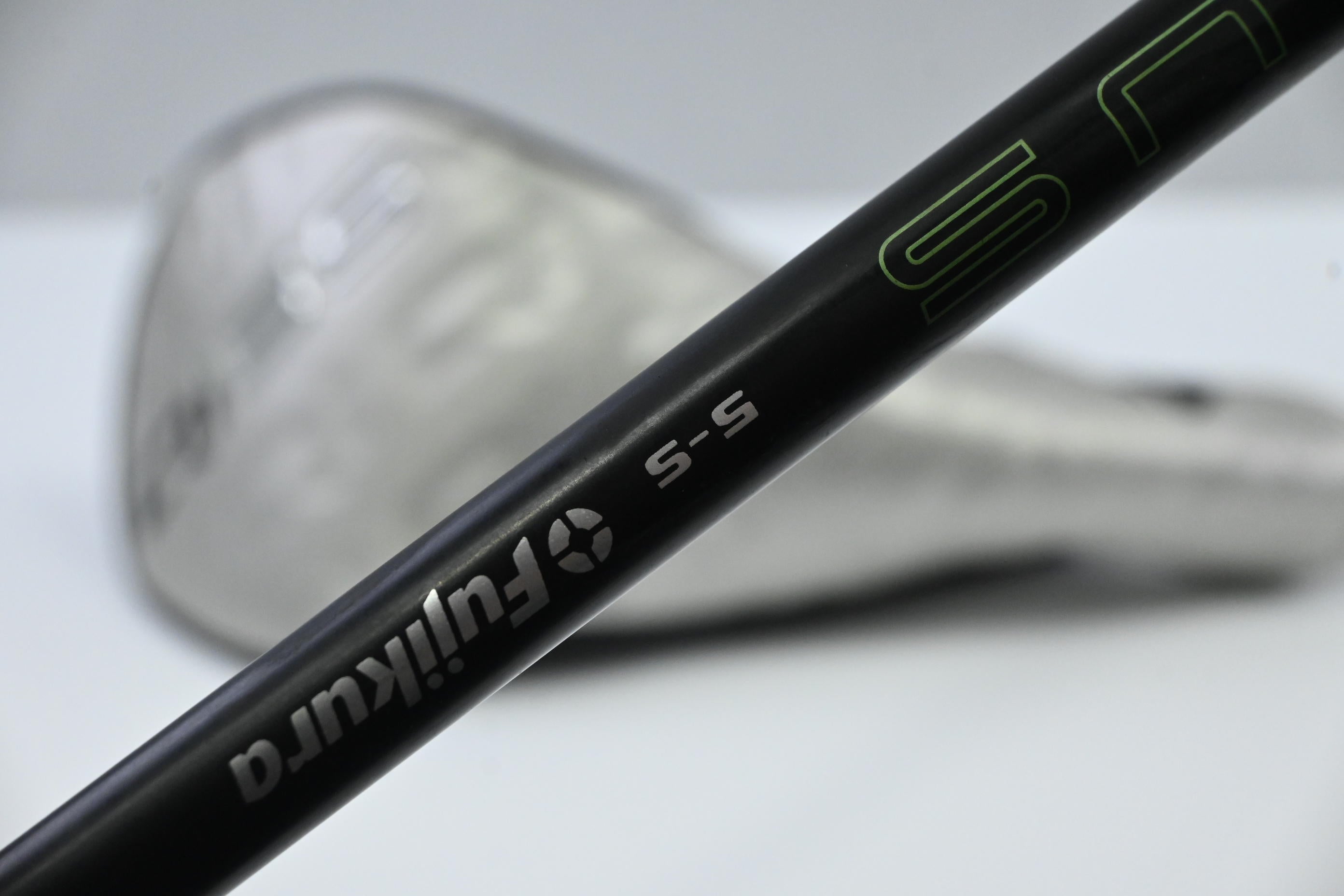 Taylormade Qi35 Driver / 10.5 Degree / Stiff Flex Fujikura Ventus Blue 5 Shaft