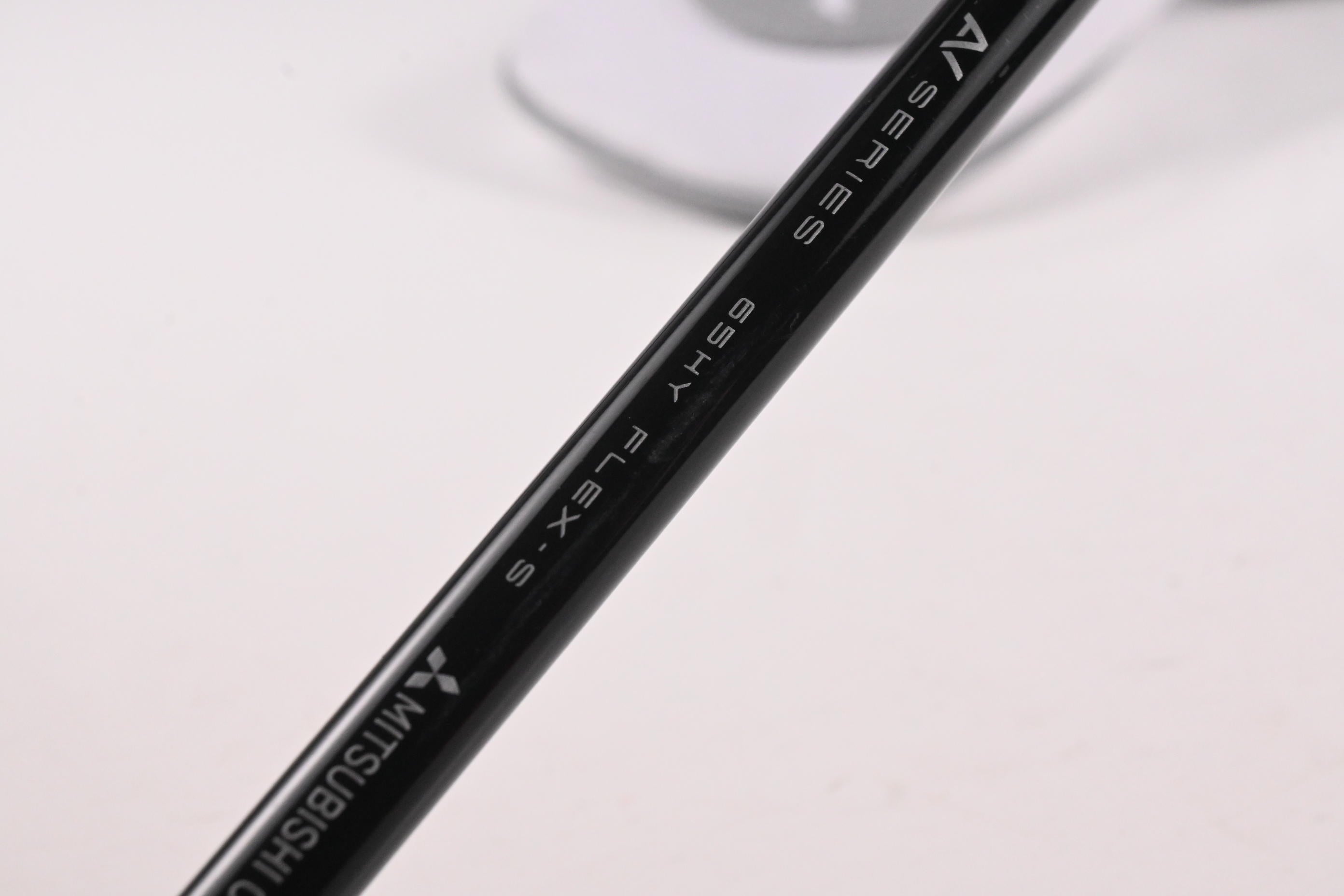 Titleist TSR3 #3 Hybrid / 19 Degree / Stiff Flex Tensei AV Blue 65 Shaft