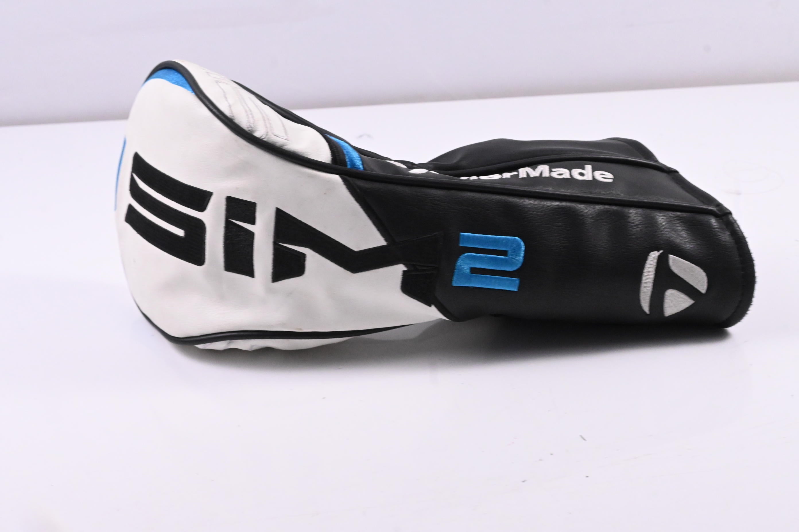 Taylormade SIM2 Max Driver / 10.5 Degree / Regular Flex Fujikura Ventus Blue 5