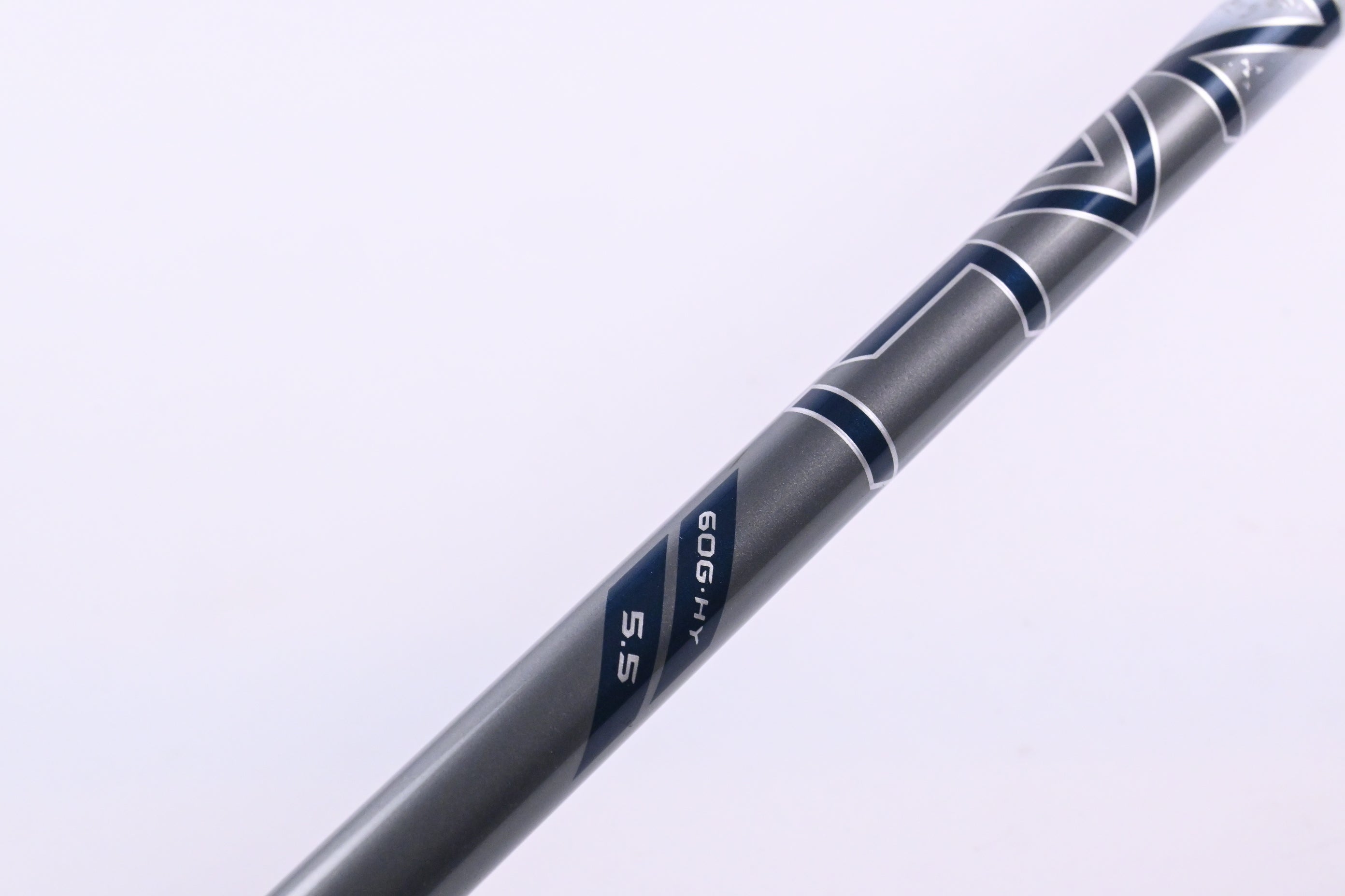 Callaway Elyte #4 Hybrid / 22 Degree / Regular Flex Denali Charcoal 60 Shaft