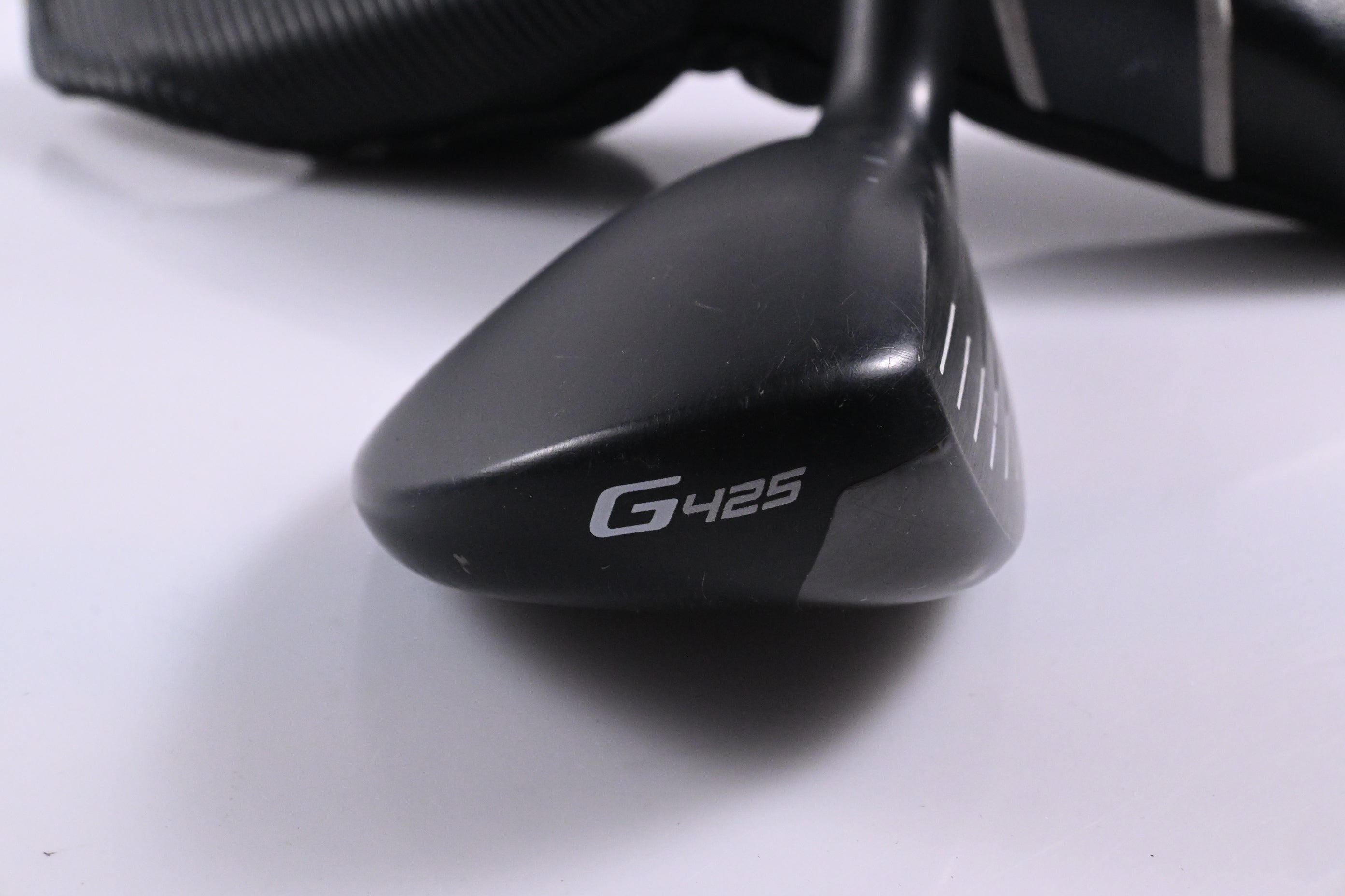 Ping G425 #4 Hybrid / 22 Degree / Regular Flex Ping Alta CB Slate 70 Shaft