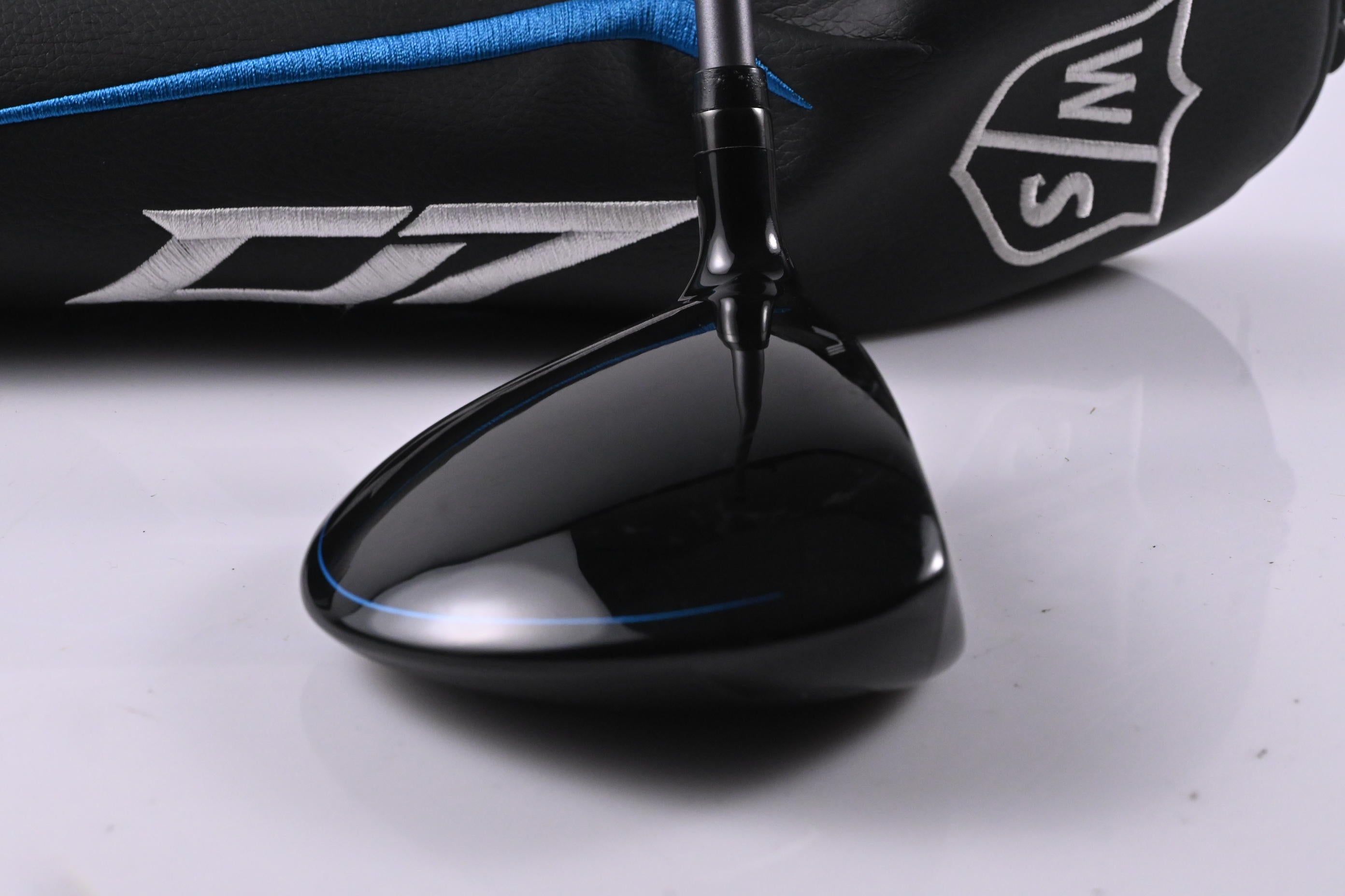 Wilson Staff D7 #3 Wood / 15 Degree / Regular Flex UST Mamiya Helium Shaft