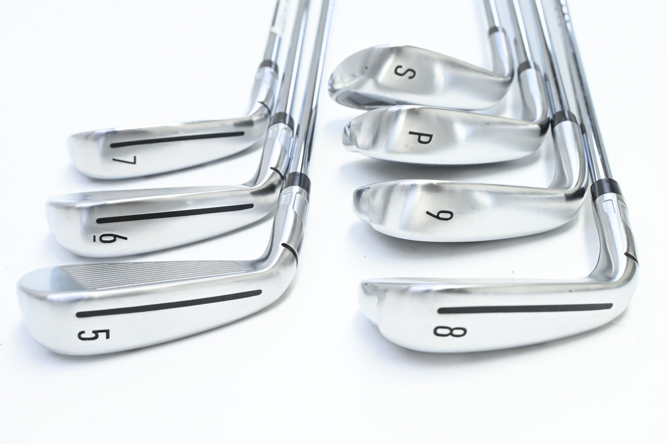 Taylormade Qi Max Irons / 5-PW+SW / Regular Flex KBS Max MT 85 Shaft