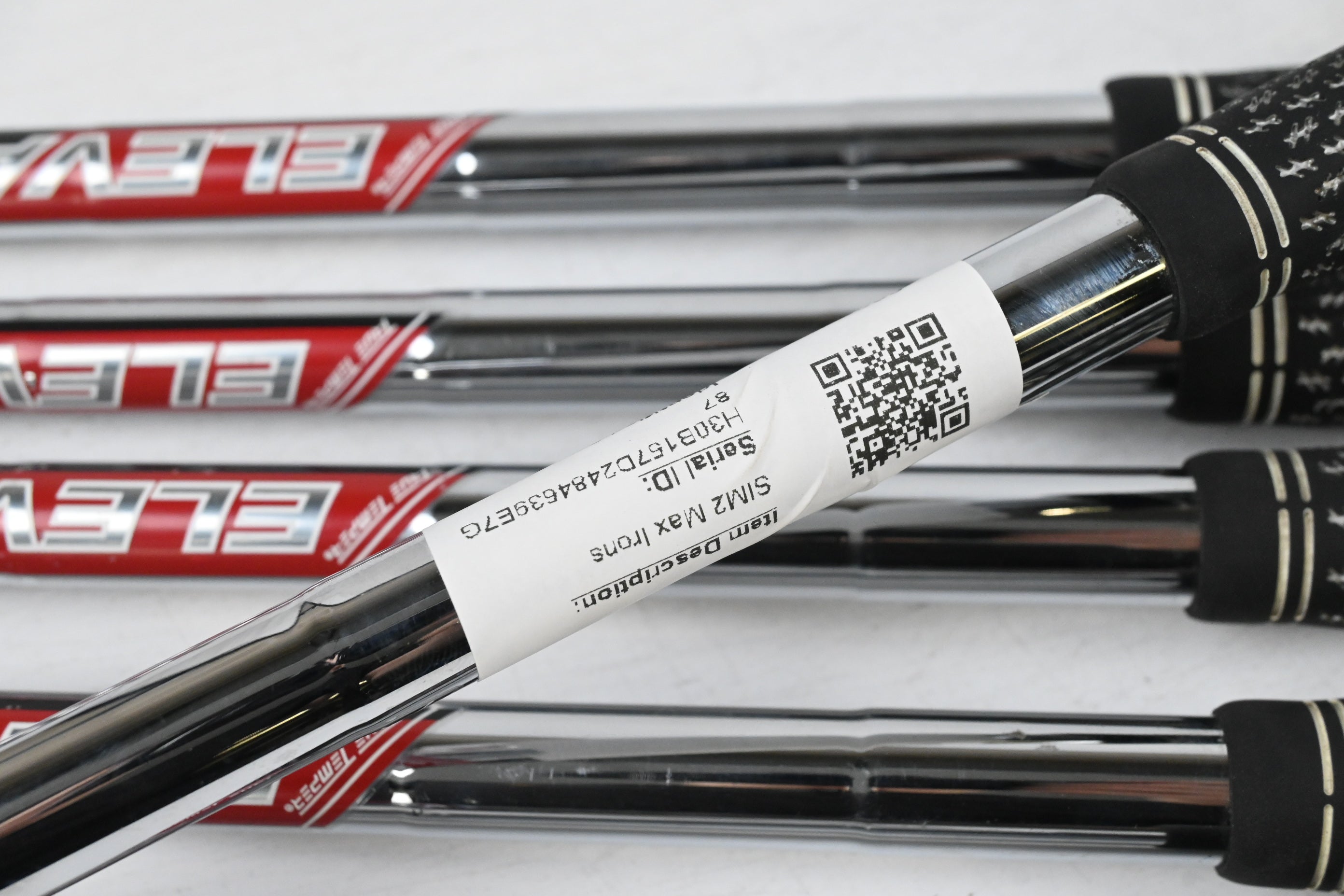Taylormade SIM2 Max Irons / 5-PW / Regular Flex Elevate 95 Shafts