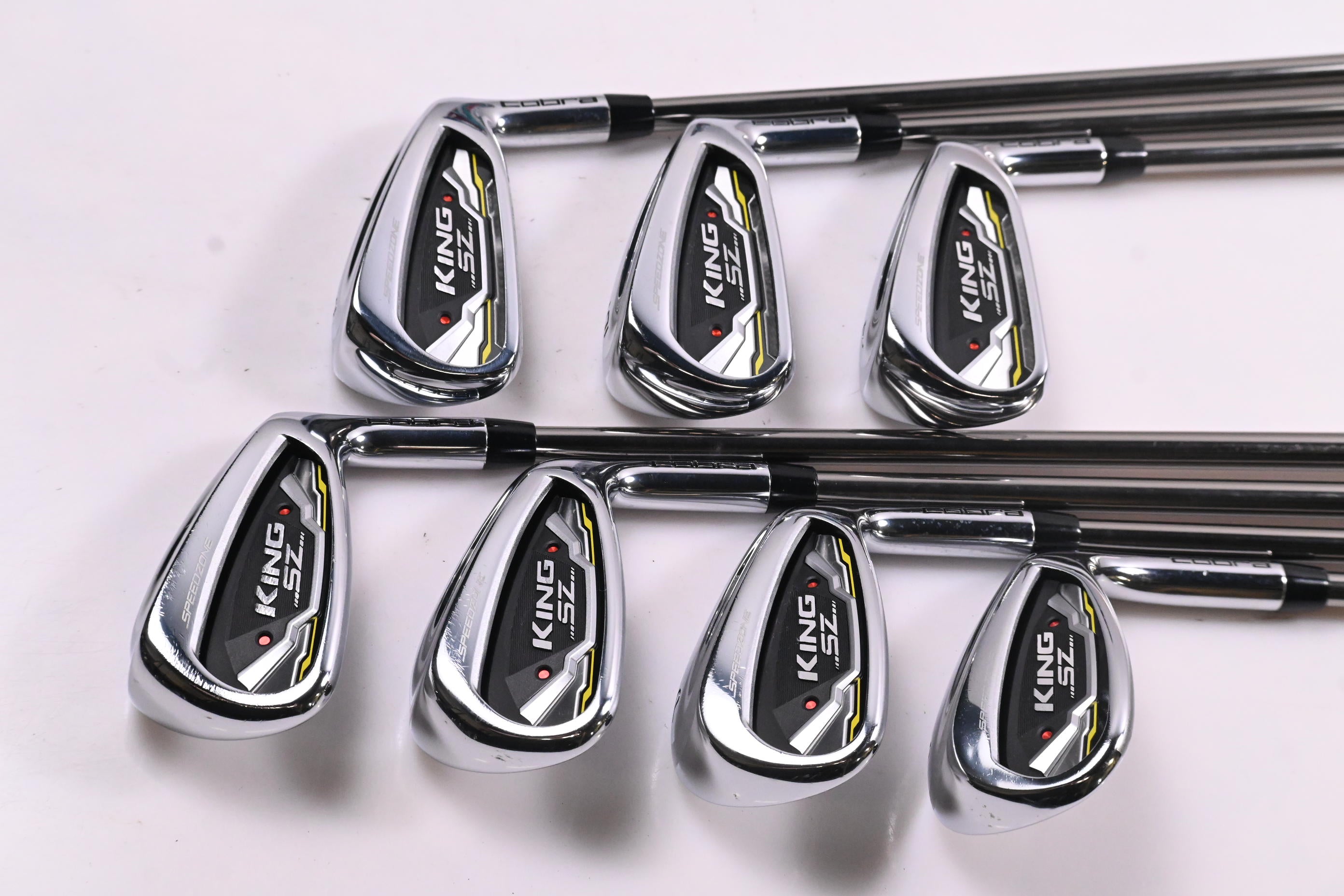 Cobra King Speedzone Irons / 5-PW+SW / Regular Flex UST Recoil ESX 460 Shafts
