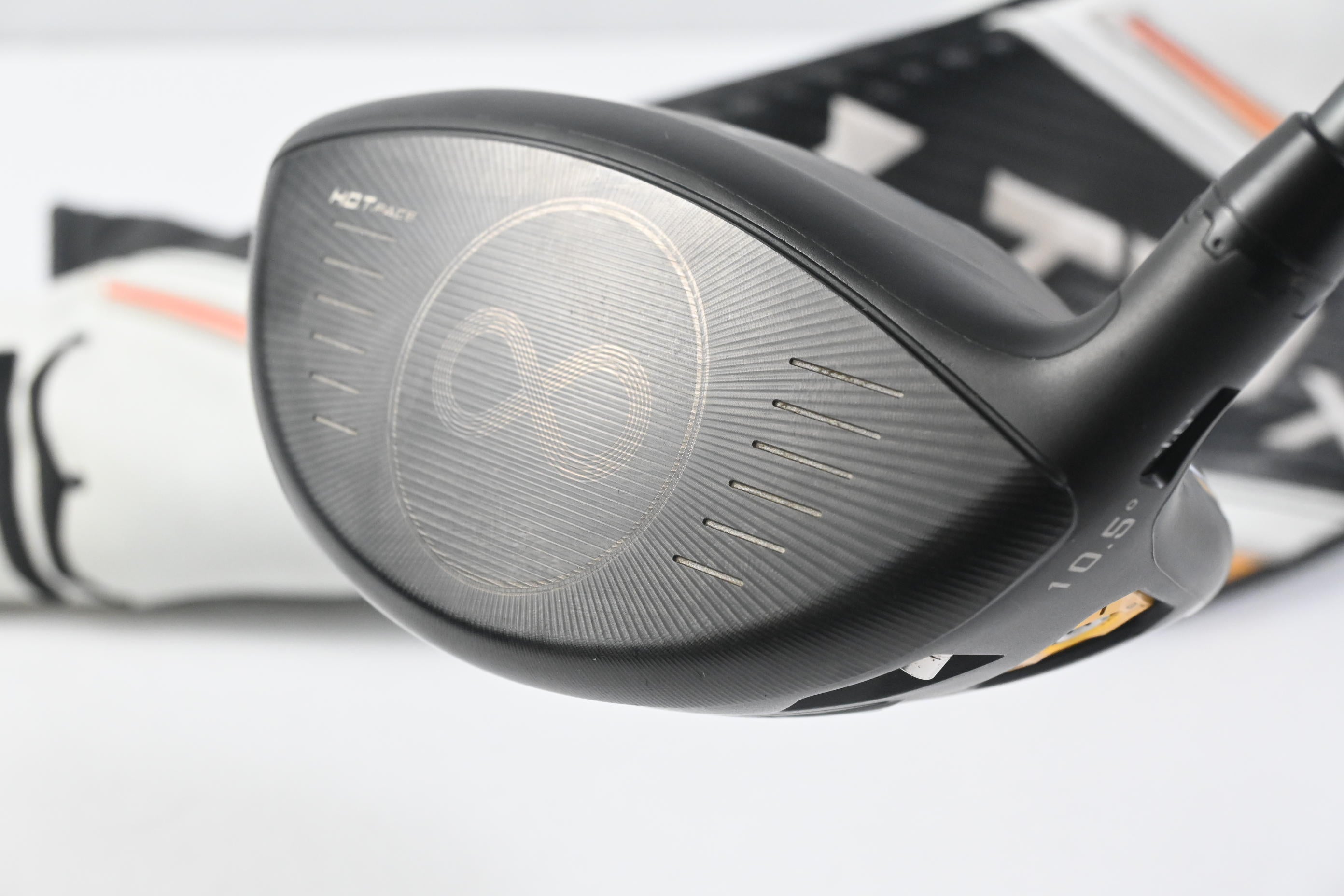 Cobra LTDx Driver / 10.5 Degree / Regular Flex Hzrdus Smoke iM10 60 Shaft