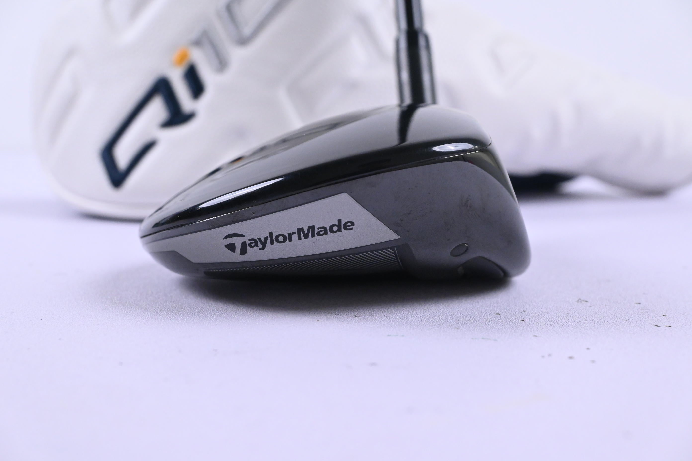 Taylormade Qi10 #5 Wood / 18 Degree / Regular Flex Fujikura Ventus Blue TR 6