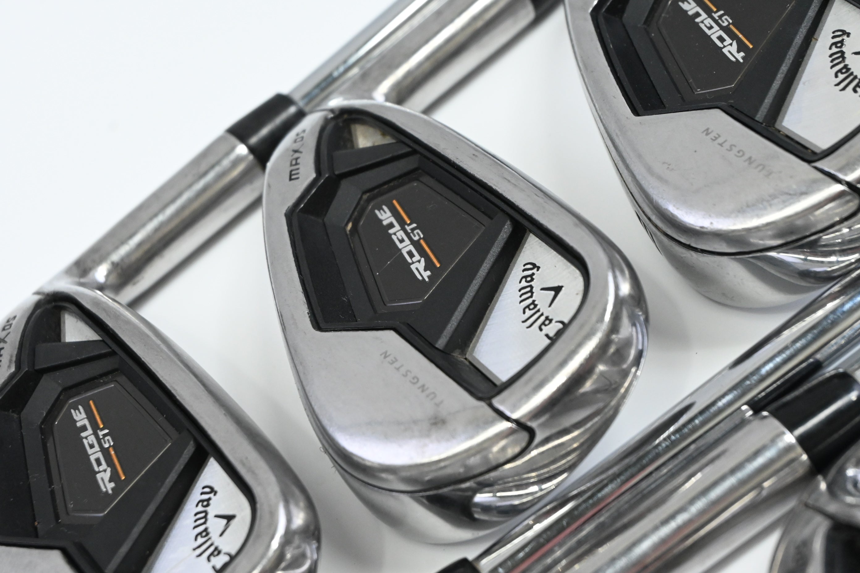 Callaway Rogue ST Max OS Irons / 6-PW+AW+GW / Regular Flex NS Pro 950GH Shafts