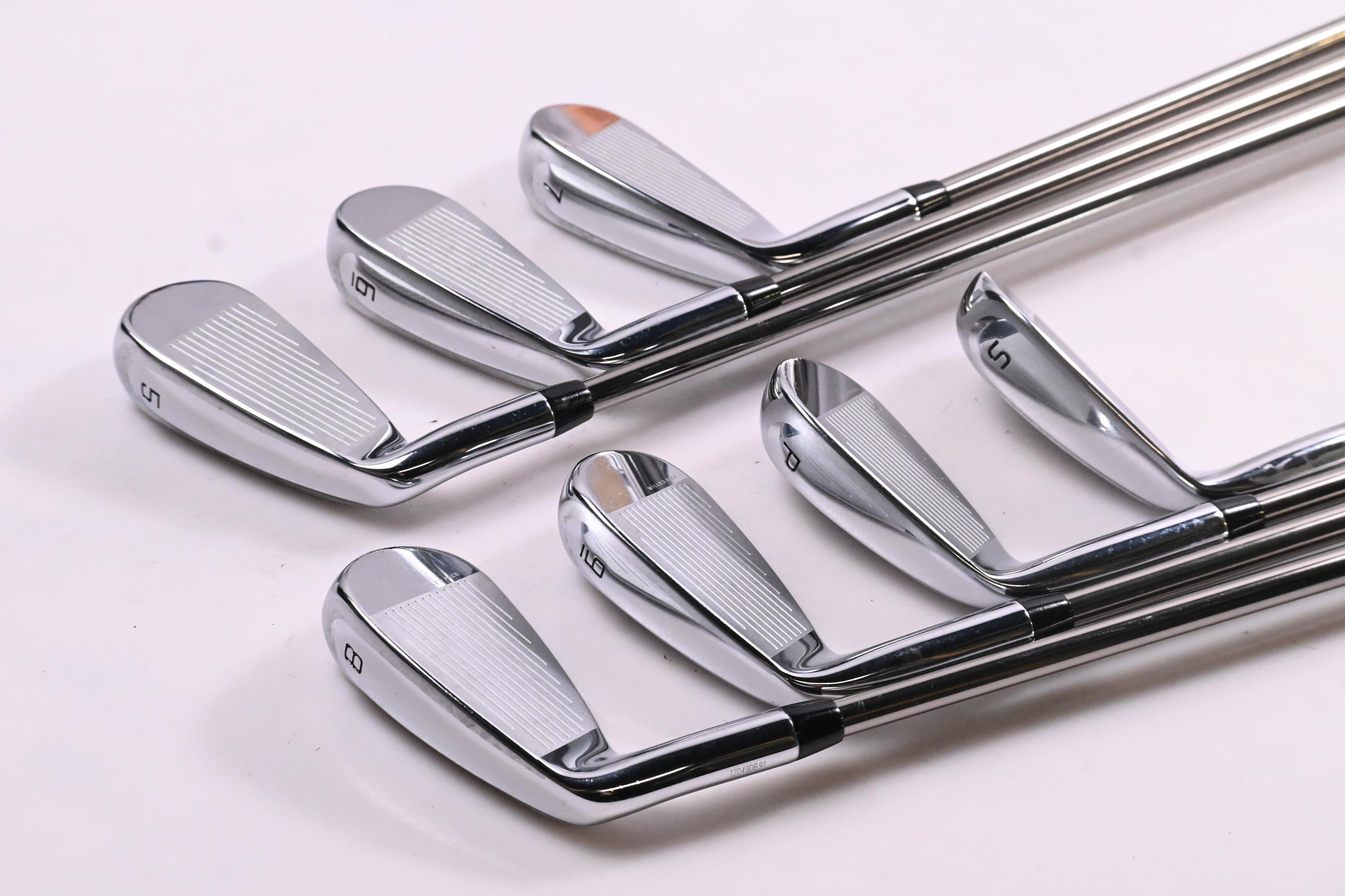 Cobra King Speedzone Irons / 5-PW+SW / Regular Flex UST Recoil ESX 460 Shafts
