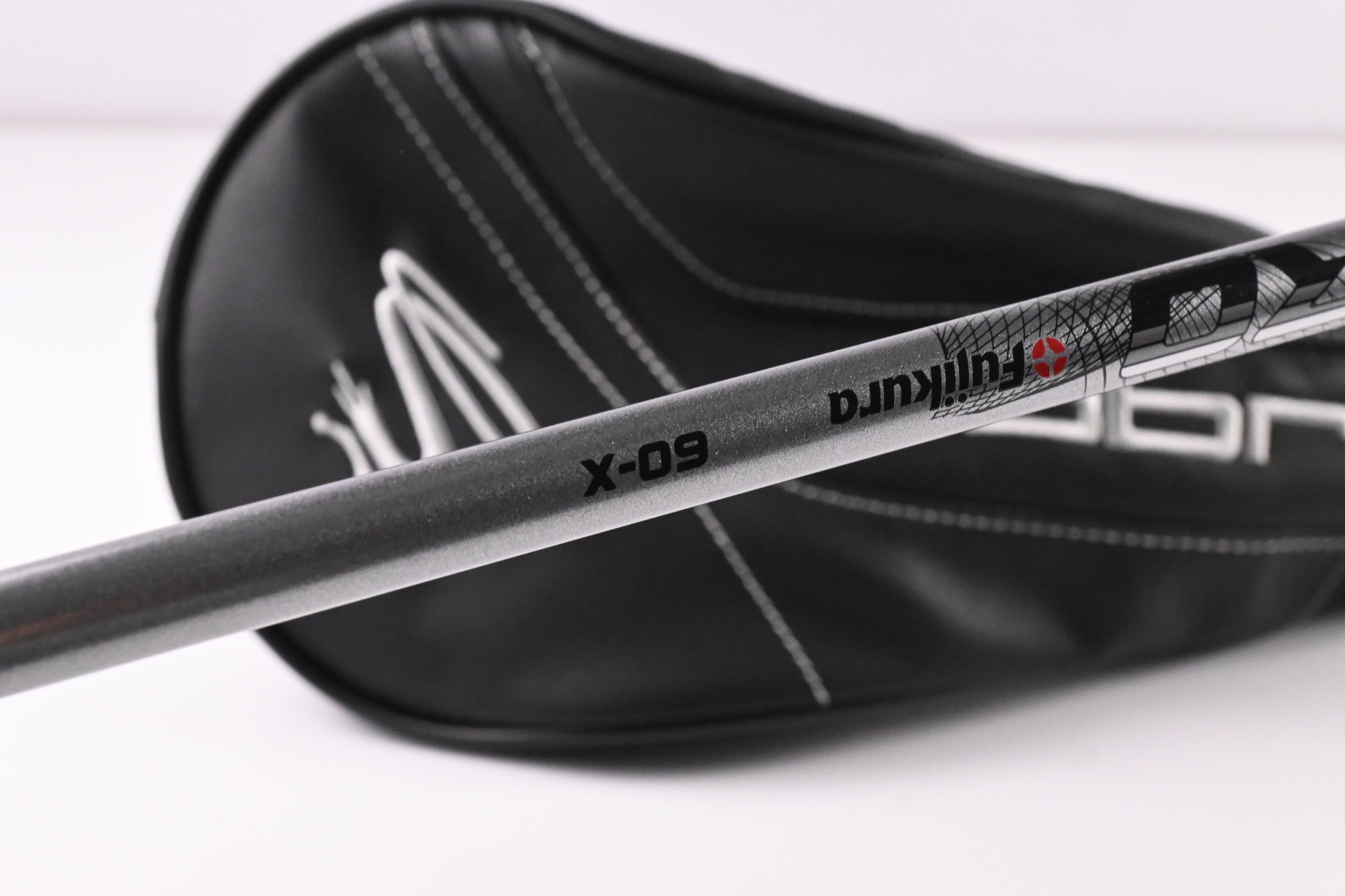 Cobra DS-Adapt LS Driver / 10.5 Degree / X-Flex Fujikura Pro 60 Shaft