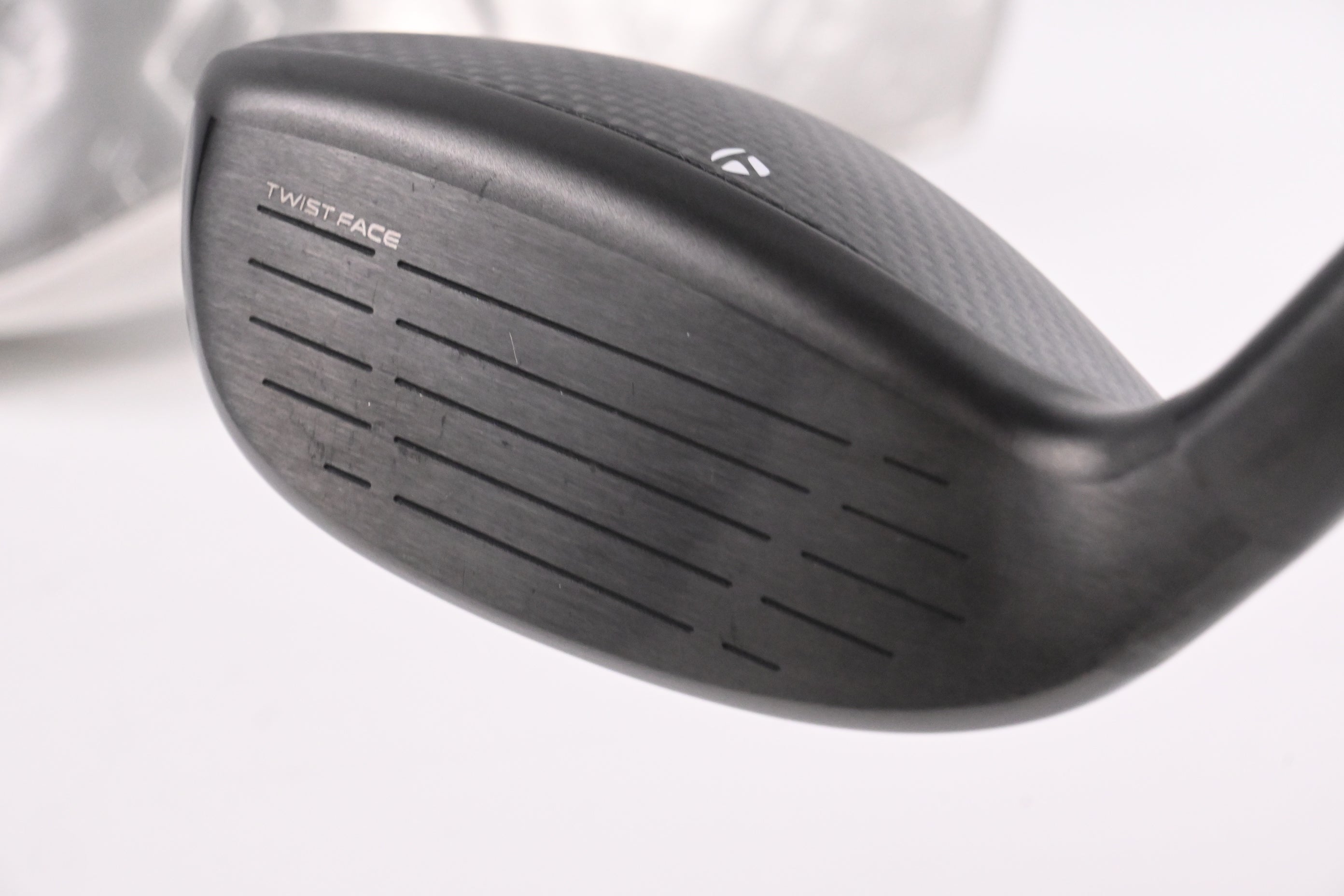 Ladies Taylormade Qi35 Max Lite #5 Hybrid / 27 Degree / Ladies Flex Air Speeder