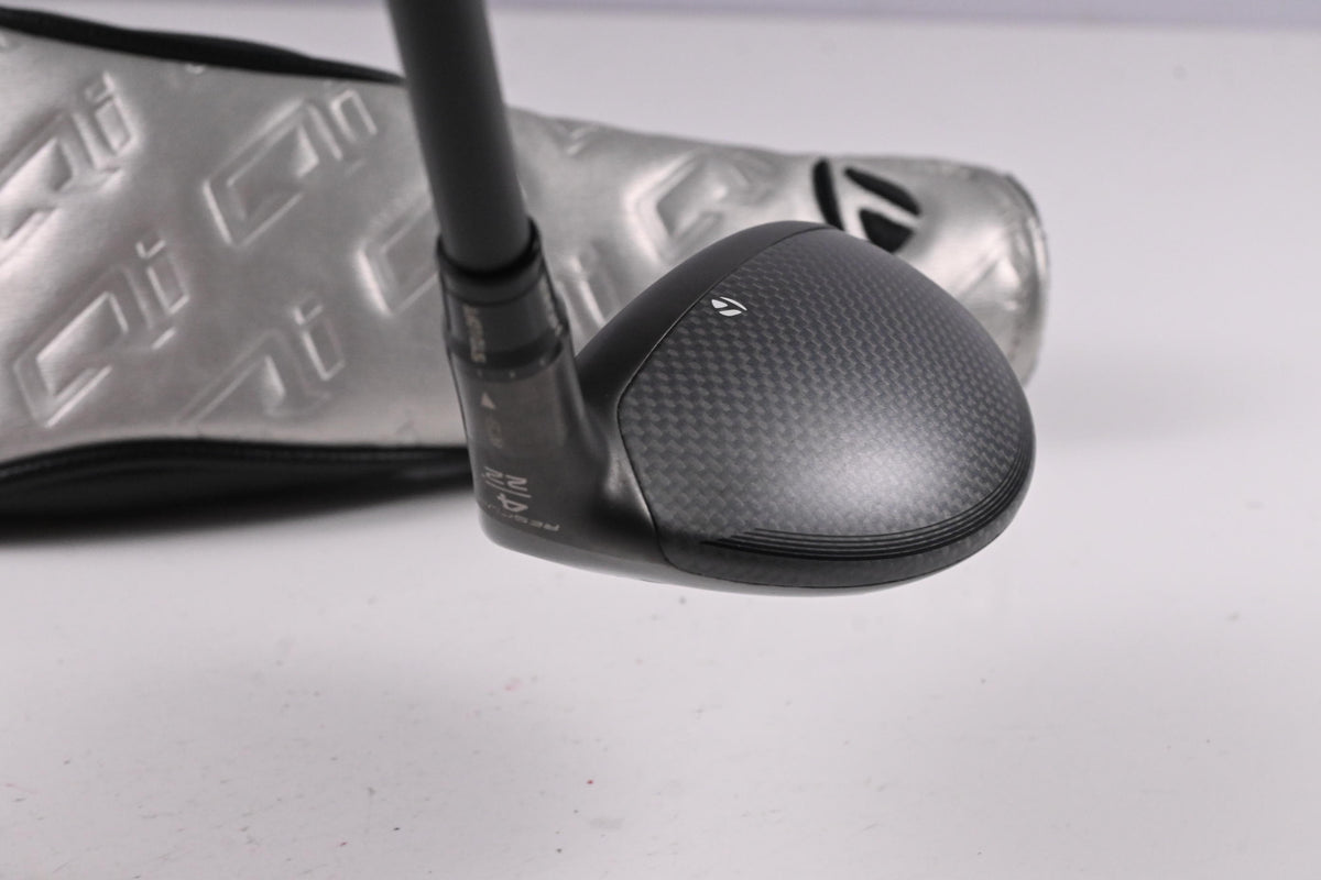 Taylormade Qi35 #4 Hybrid / 22 Degree / Regular Flex Fujikura Ventus Blue '25 6