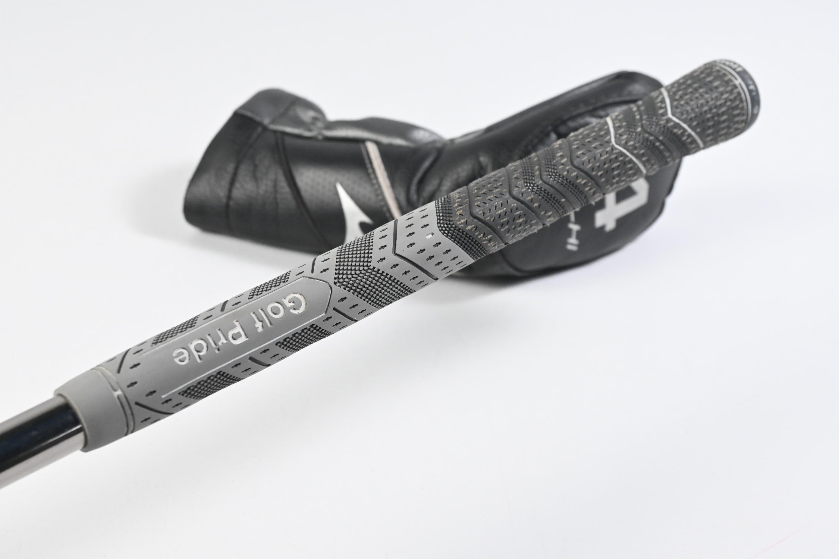 Mizuno JPX 921 Fli-Hi #4 Hybrid / 20 Degree / Regular Flex UST Recoil ESX 460