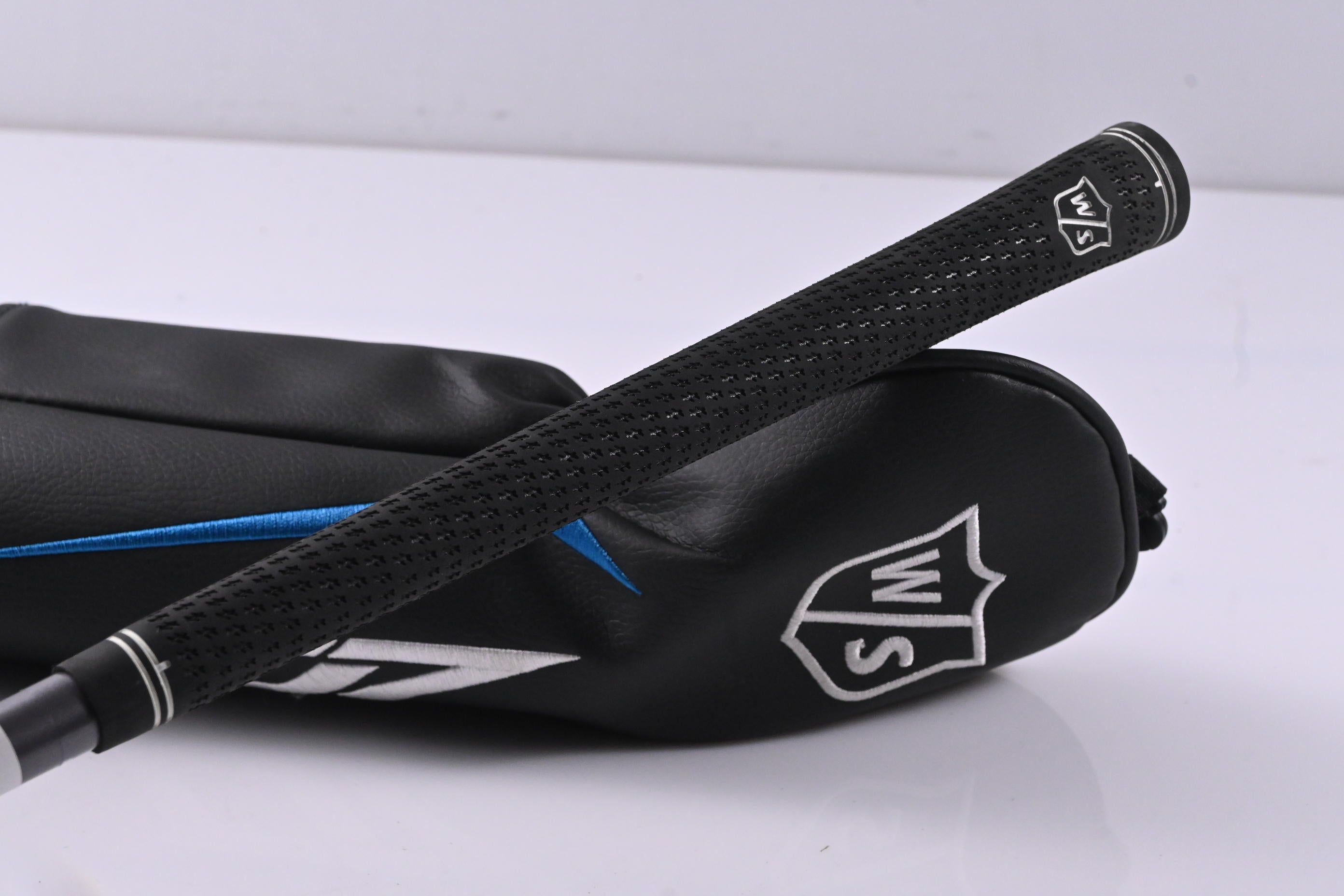Wilson Staff D7 #3 Wood / 15 Degree / Regular Flex UST Mamiya Helium Shaft
