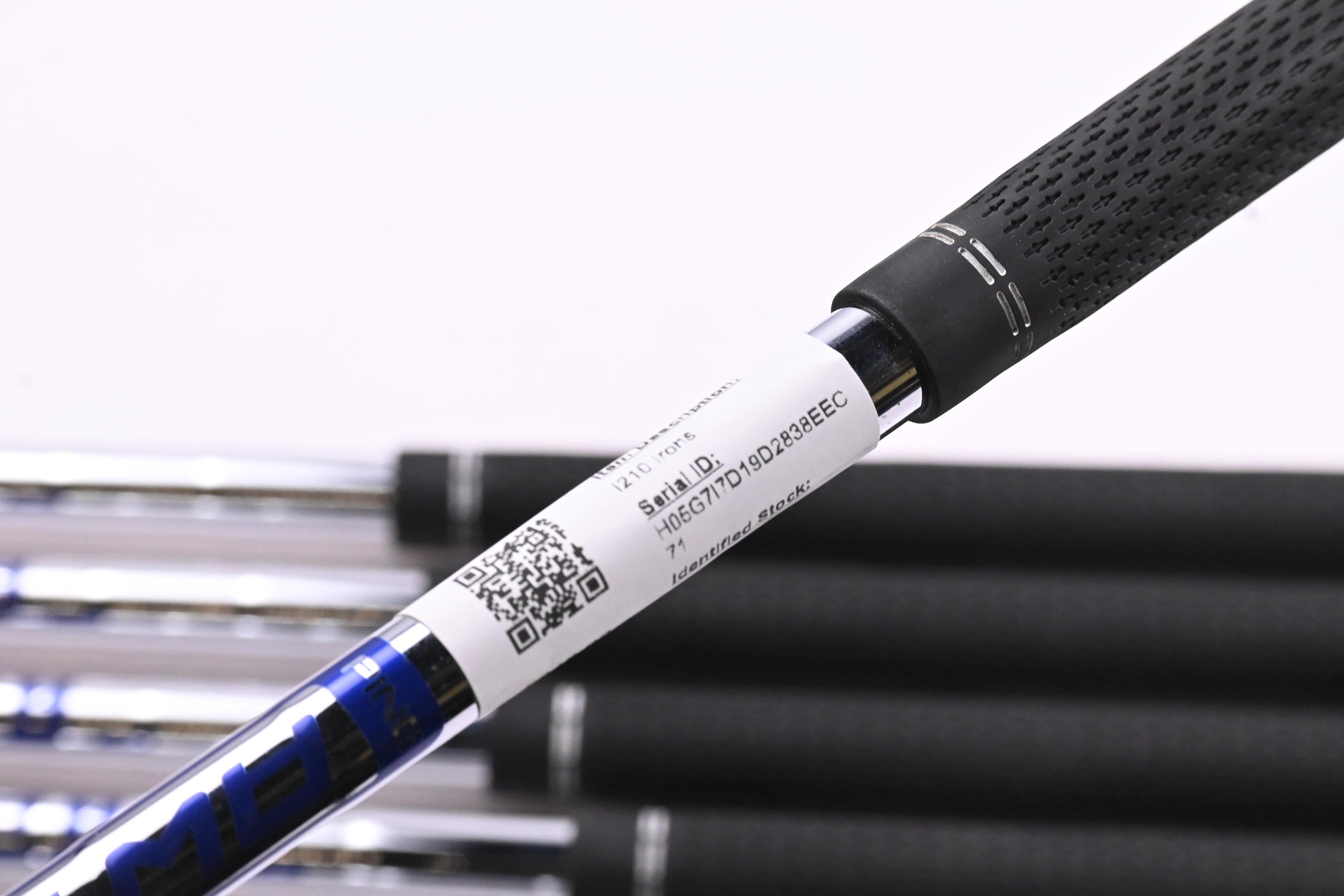 Ping i210 Irons / 5-PW / Green Dot / Regular Flex Ping AWT 2.0 Shafts