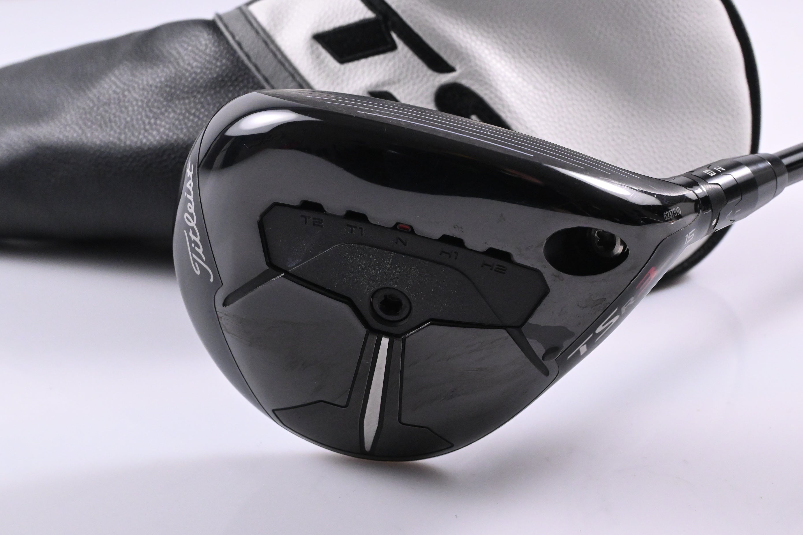 Titleist TSR3 #3 Wood / 15 Degree / Regular Flex HZRDUS Black 70 Shaft