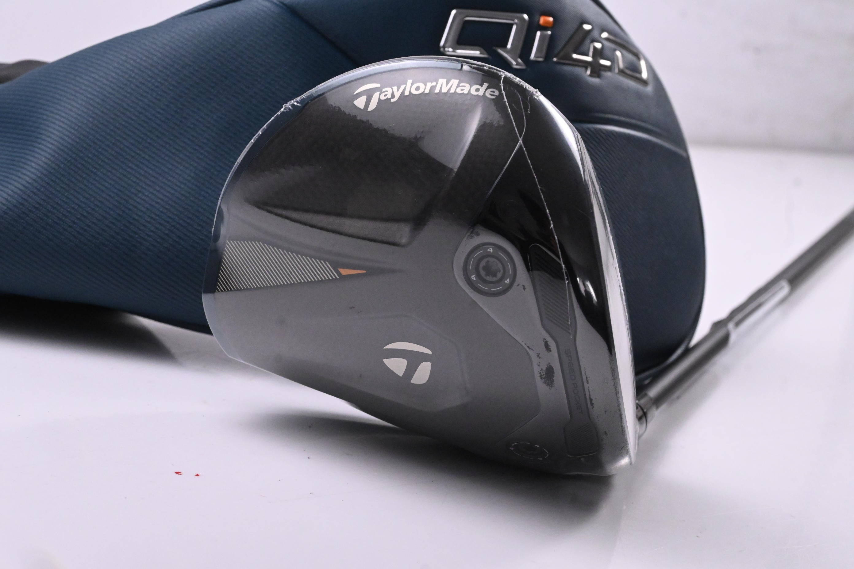 Taylormade Qi4D Driver / 12 Degree / Regular Flex Reax Blue 50 Shaft