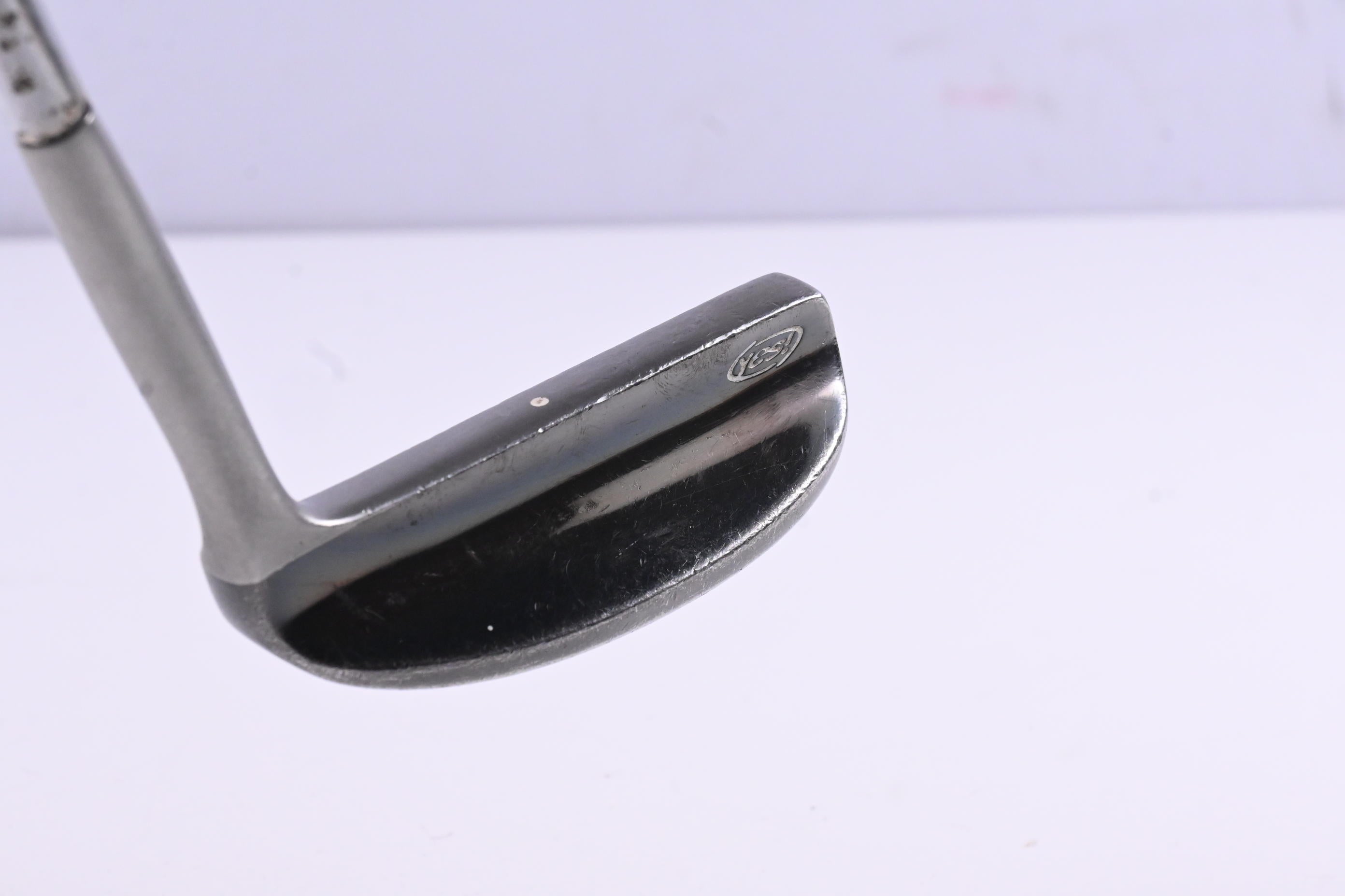 Yes! C-Groove Sophia Putter / 34 Inch