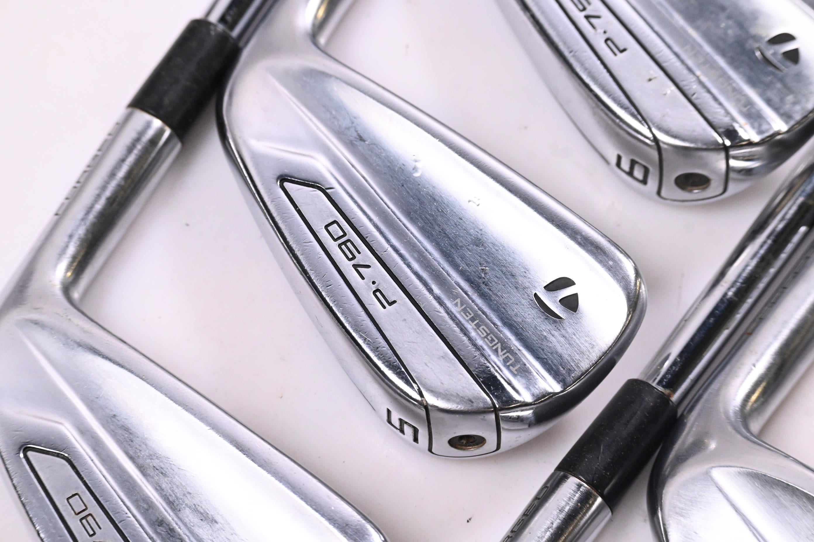 Taylormade P790 2019 Irons / 4-PW+AW / Stiff Flex KBS Tour 90 Shafts
