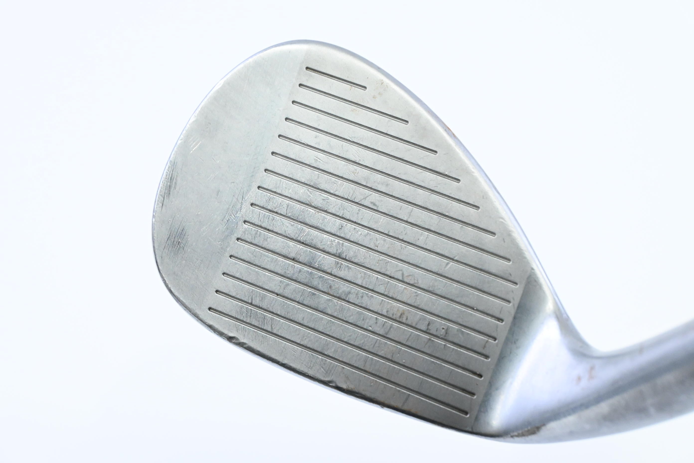 Nike VR V-Rev Sand Wedge / 56 Degree / Wedge Flex Dynamic Gold Shaft