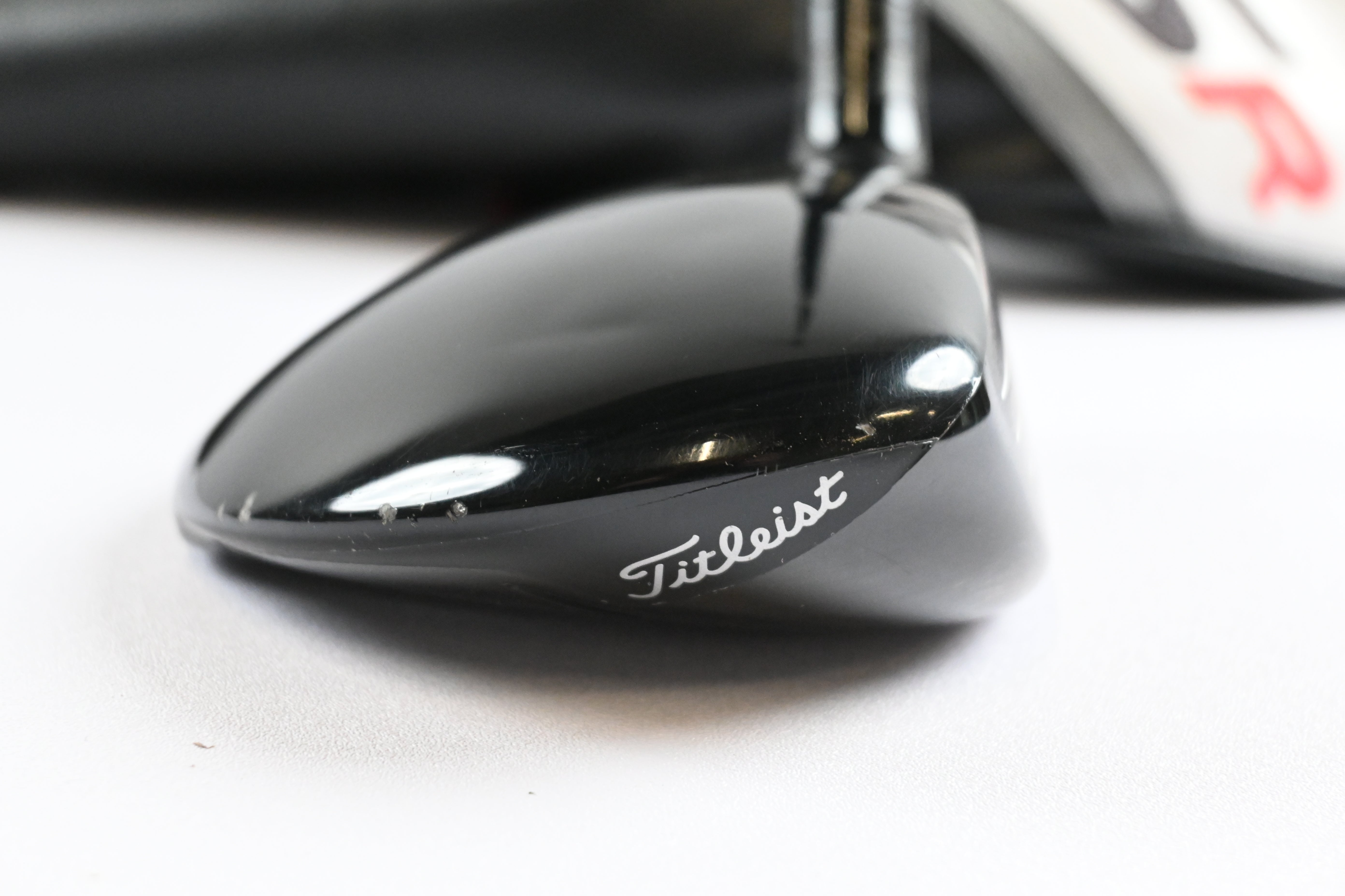 Titleist TSR2 #3 Wood / 15 Degree / Stiff Flex Project X HZRDUS Gen4 Black 70