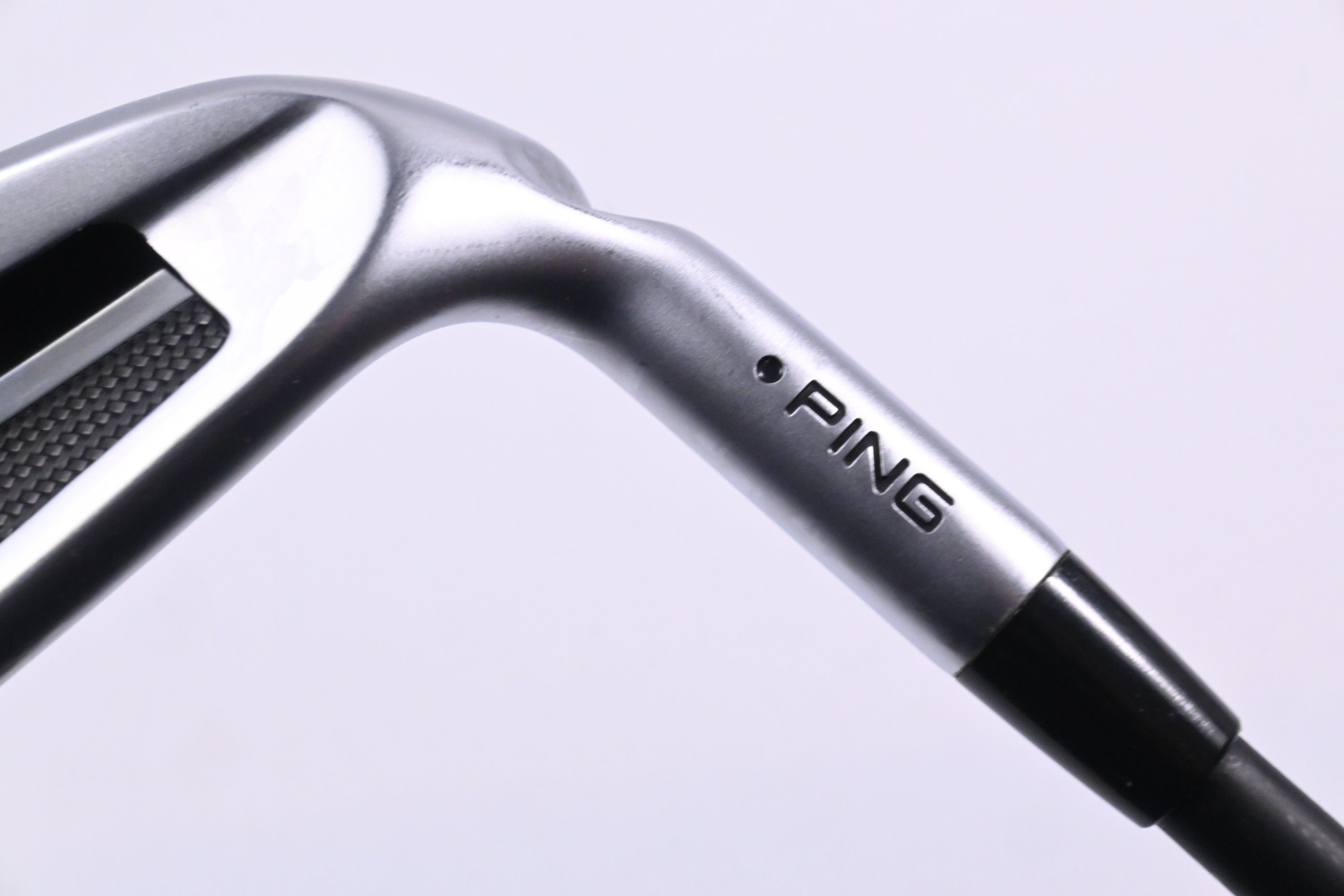 Ping ChipR / 38.5 Degree / Black Dot / Regular Flex Ping Alta CB Black AWT Shaft