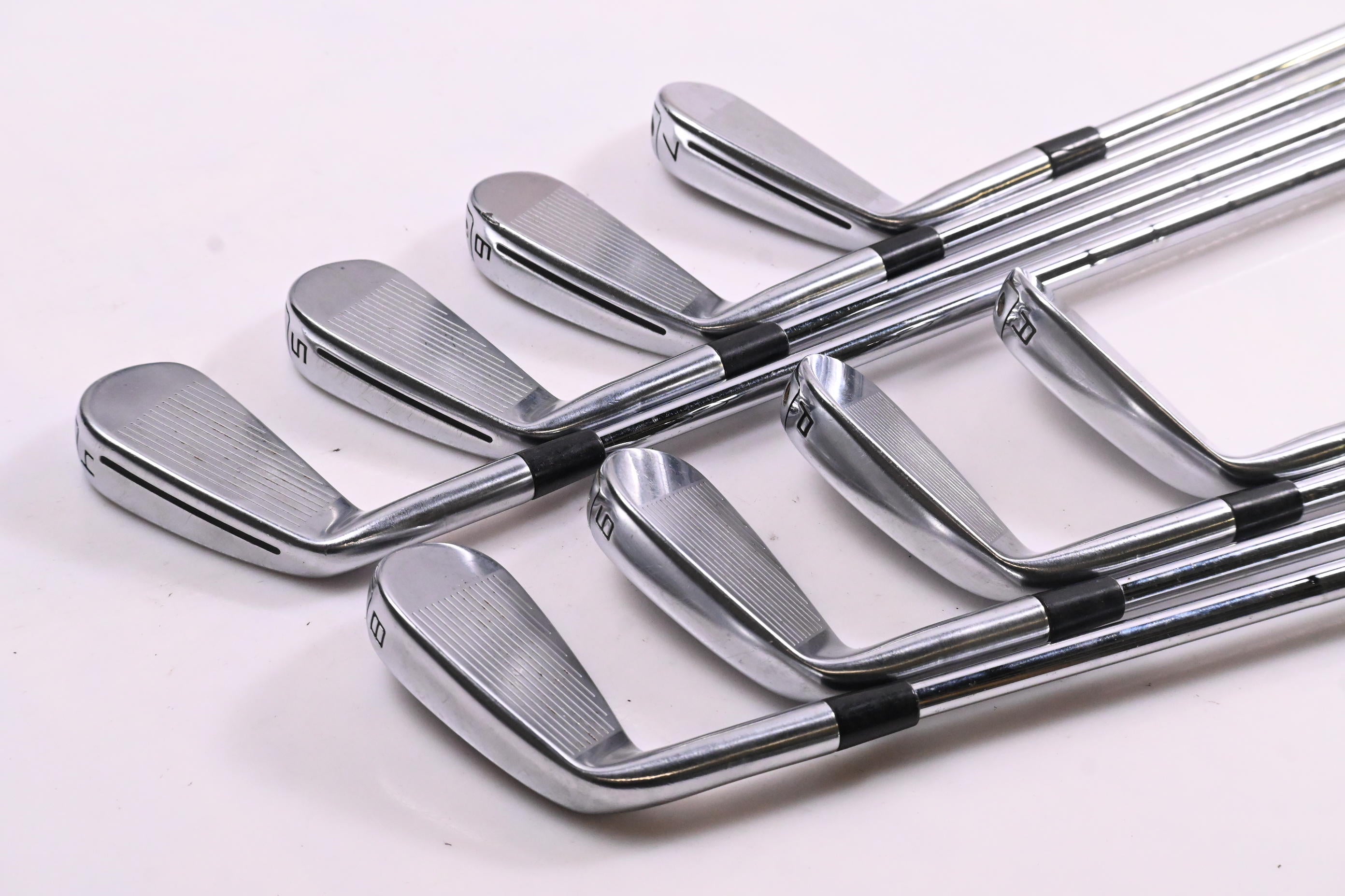 Taylormade P790 2019 Irons / 4-PW+AW / Stiff Flex KBS Tour 90 Shafts