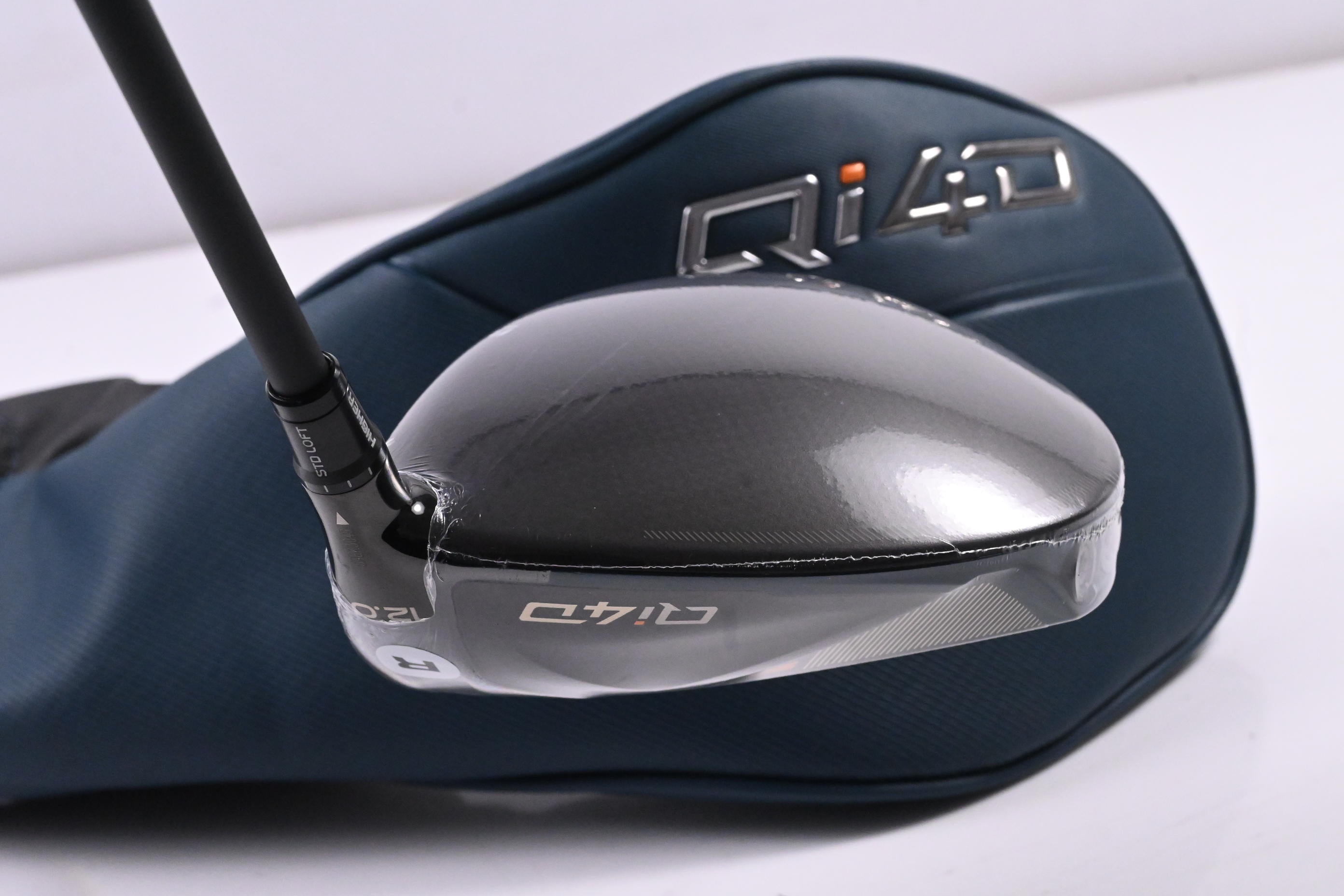 Taylormade Qi4D Driver / 12 Degree / Regular Flex Reax Blue 50 Shaft