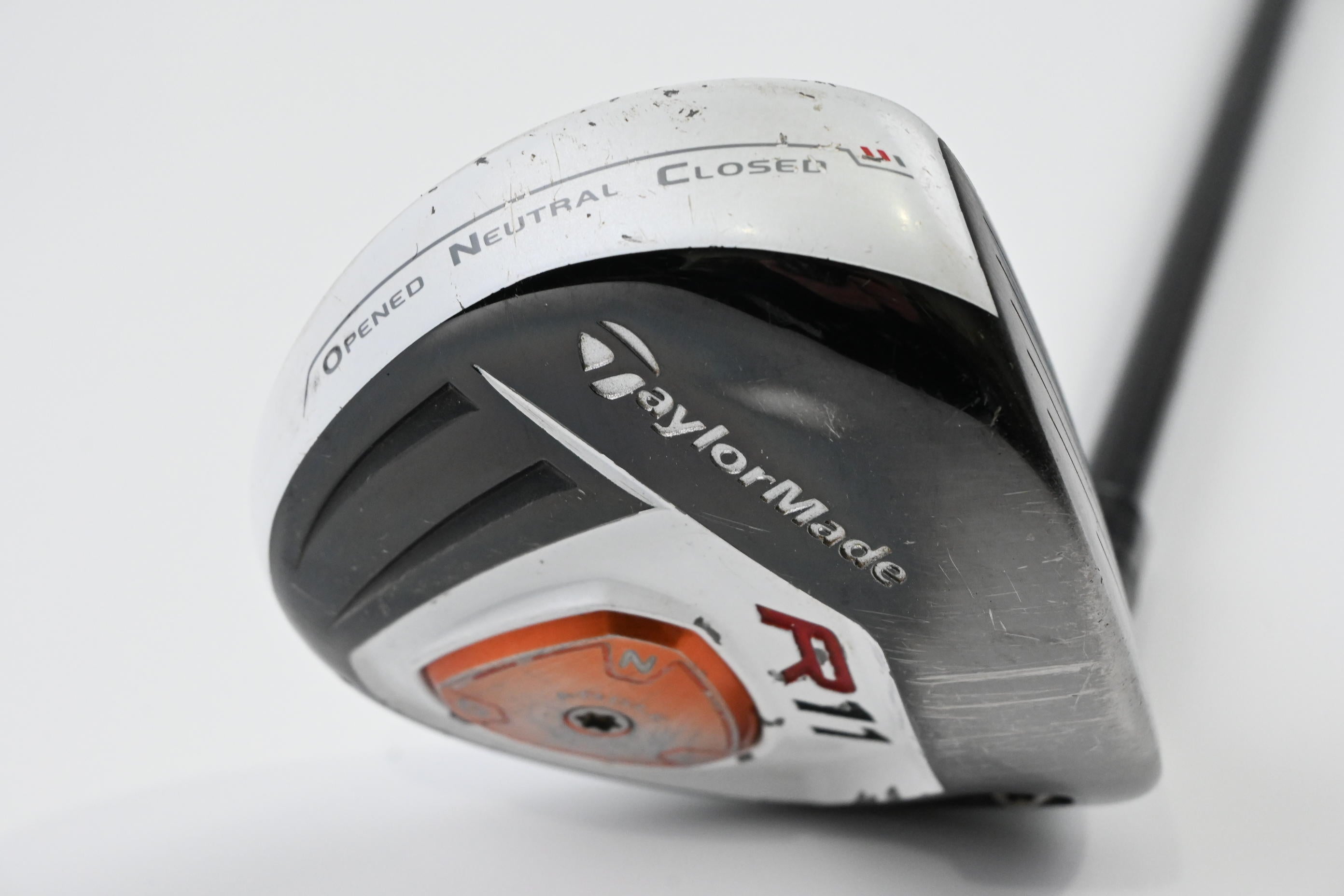 Taylormade R11 #3 Wood / 15.5 Degree / Regular Flex Fujikura Blur 70 Shaft