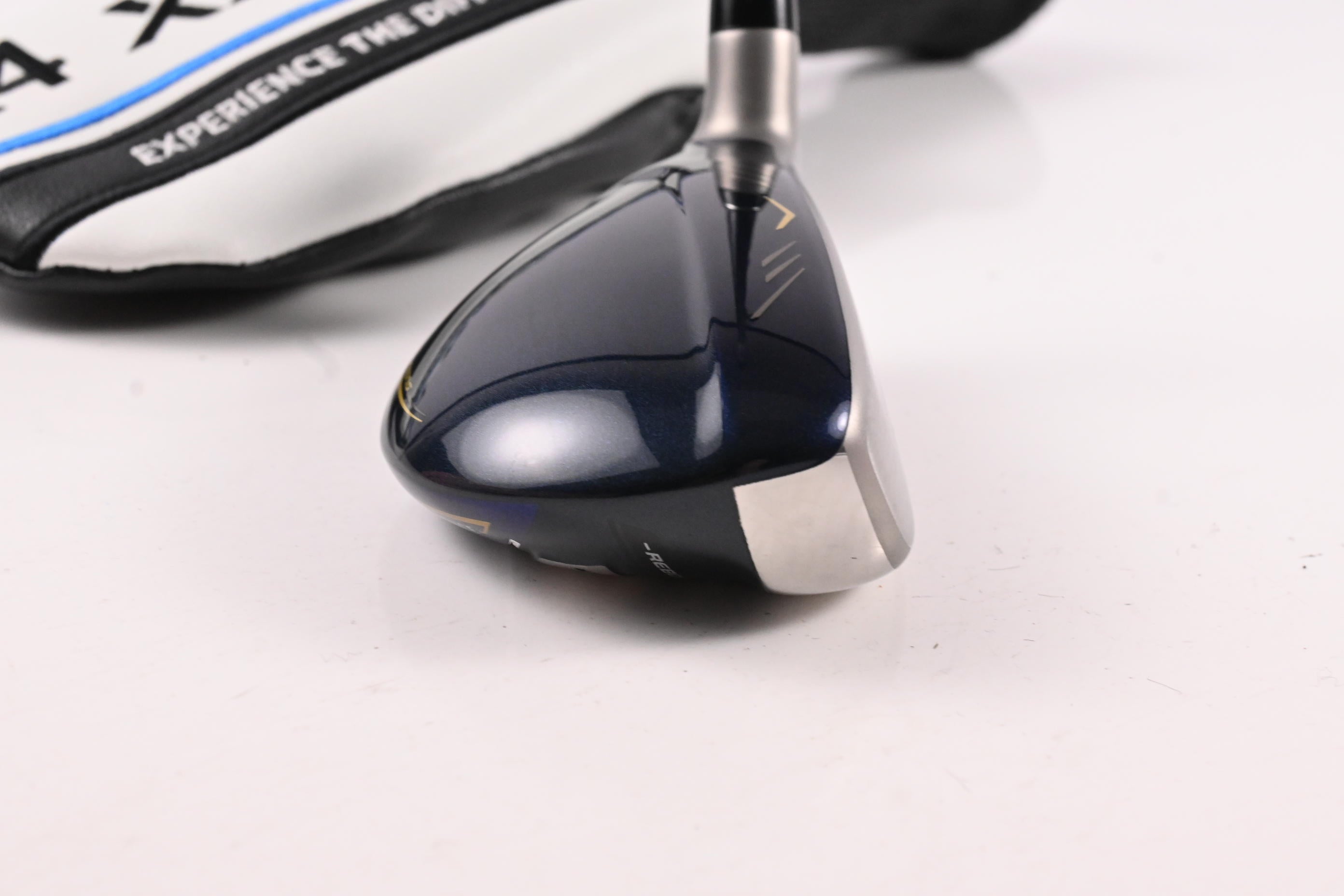 XXIO 12 #4 Hybrid / 20 Degree / Stiff Flex MP1200 Shaft