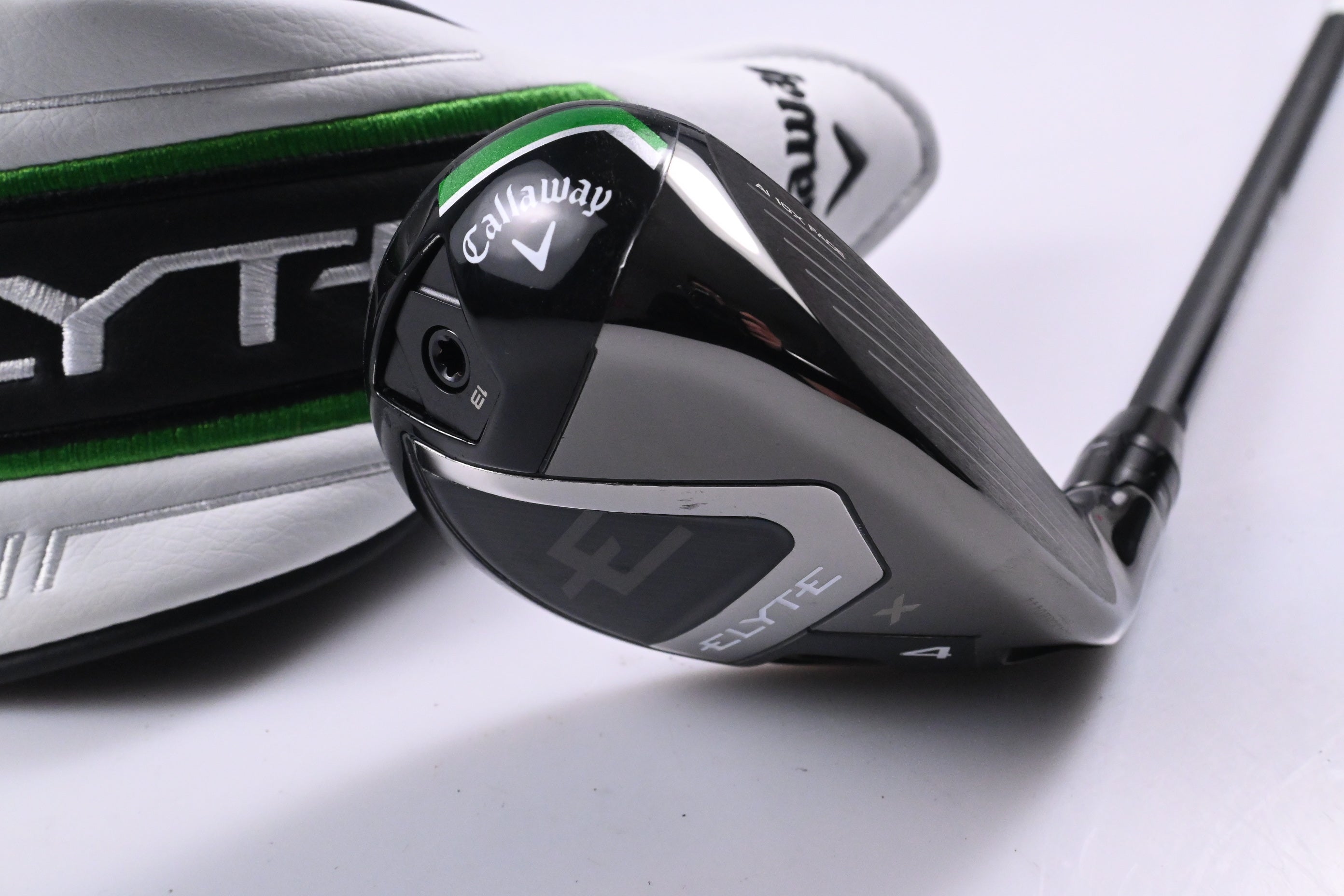 Callaway Elyte X #4 Hybrid / 21 Degree / Senior Flex Vanquish 5 Shaft