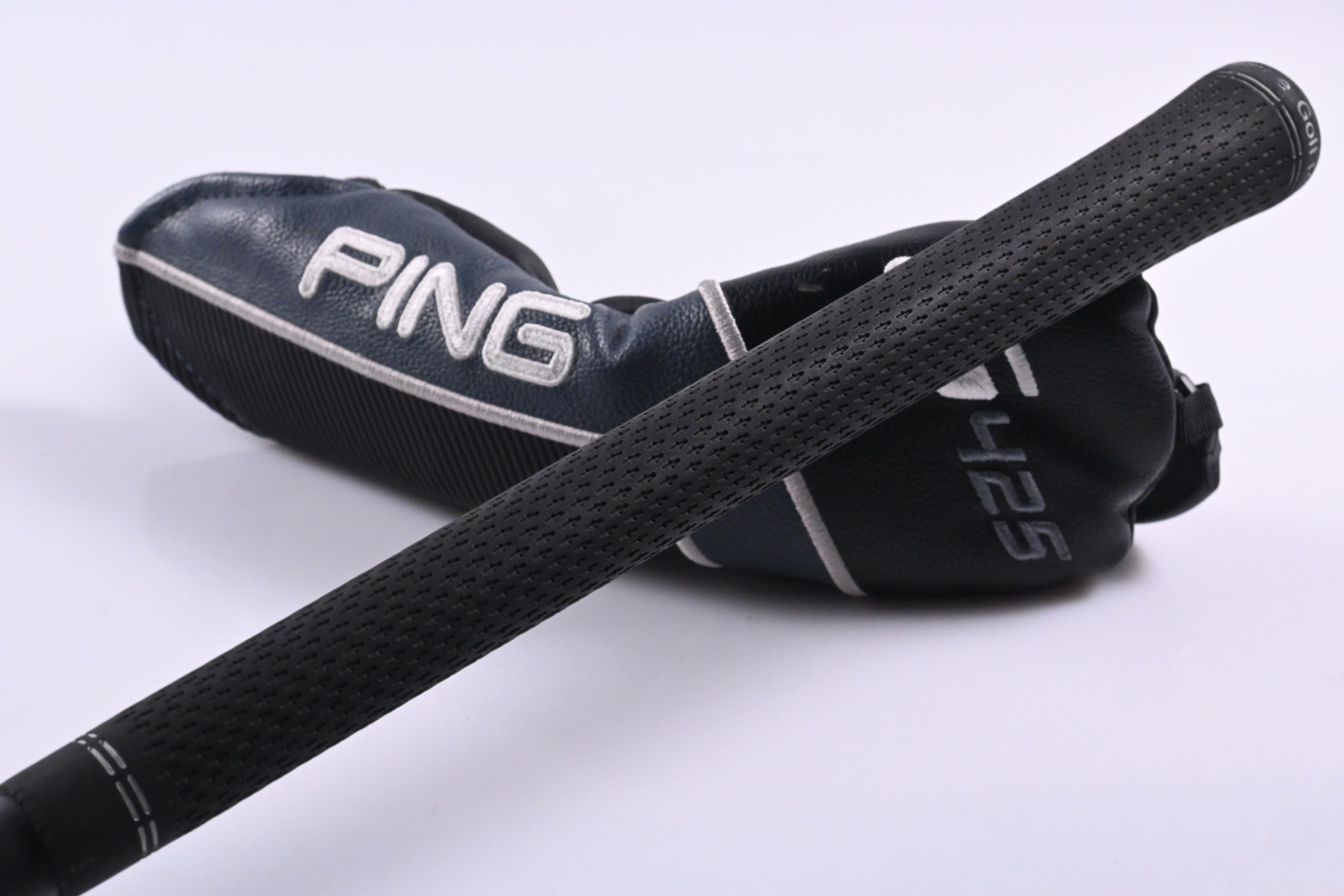 Ping G425 #3 Hybrid / 19 Degree / Regular Flex Ping Alta CB Slate 70 Shaft