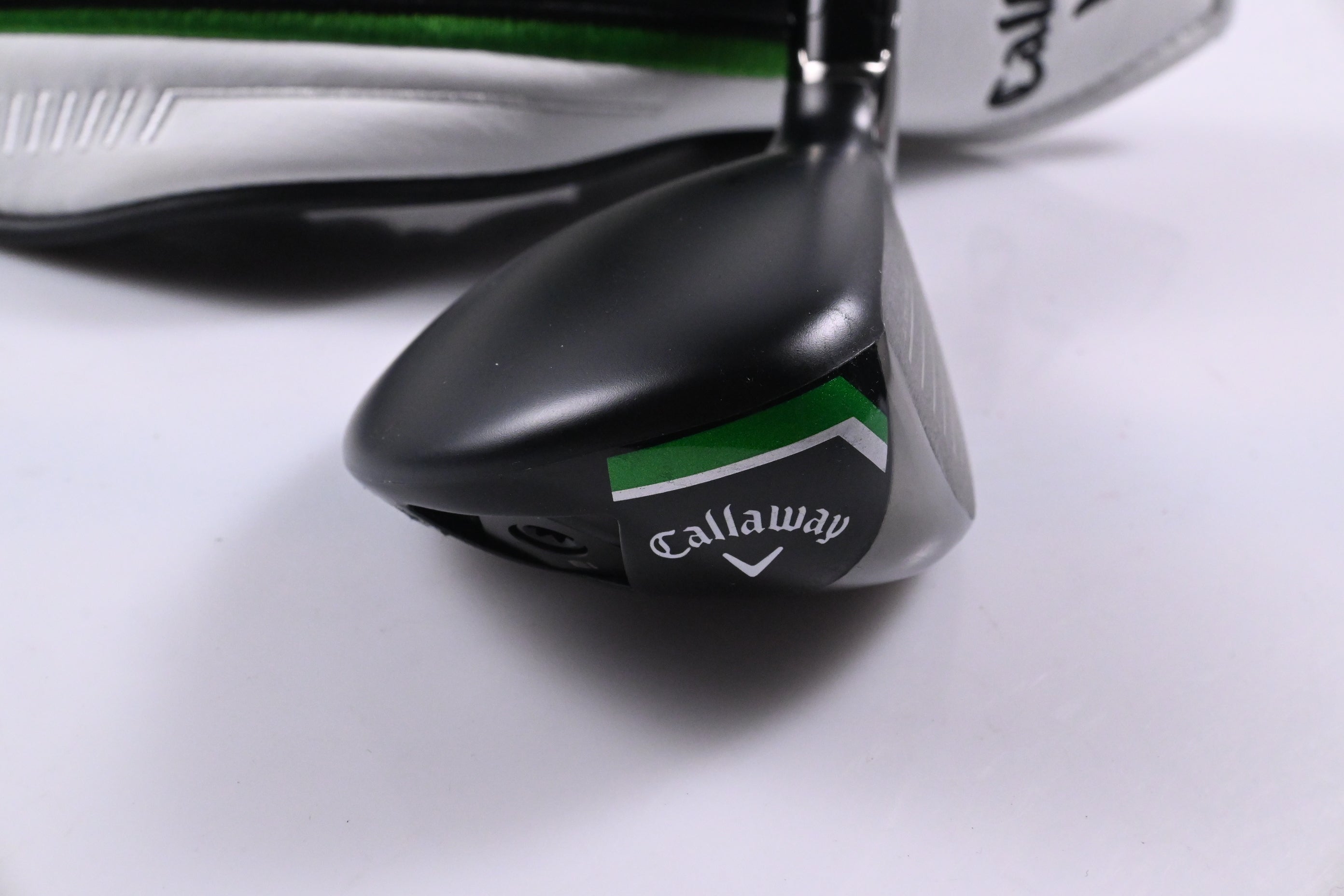 Callaway Elyte X #4 Hybrid / 21 Degree / Senior Flex Vanquish 5 Shaft