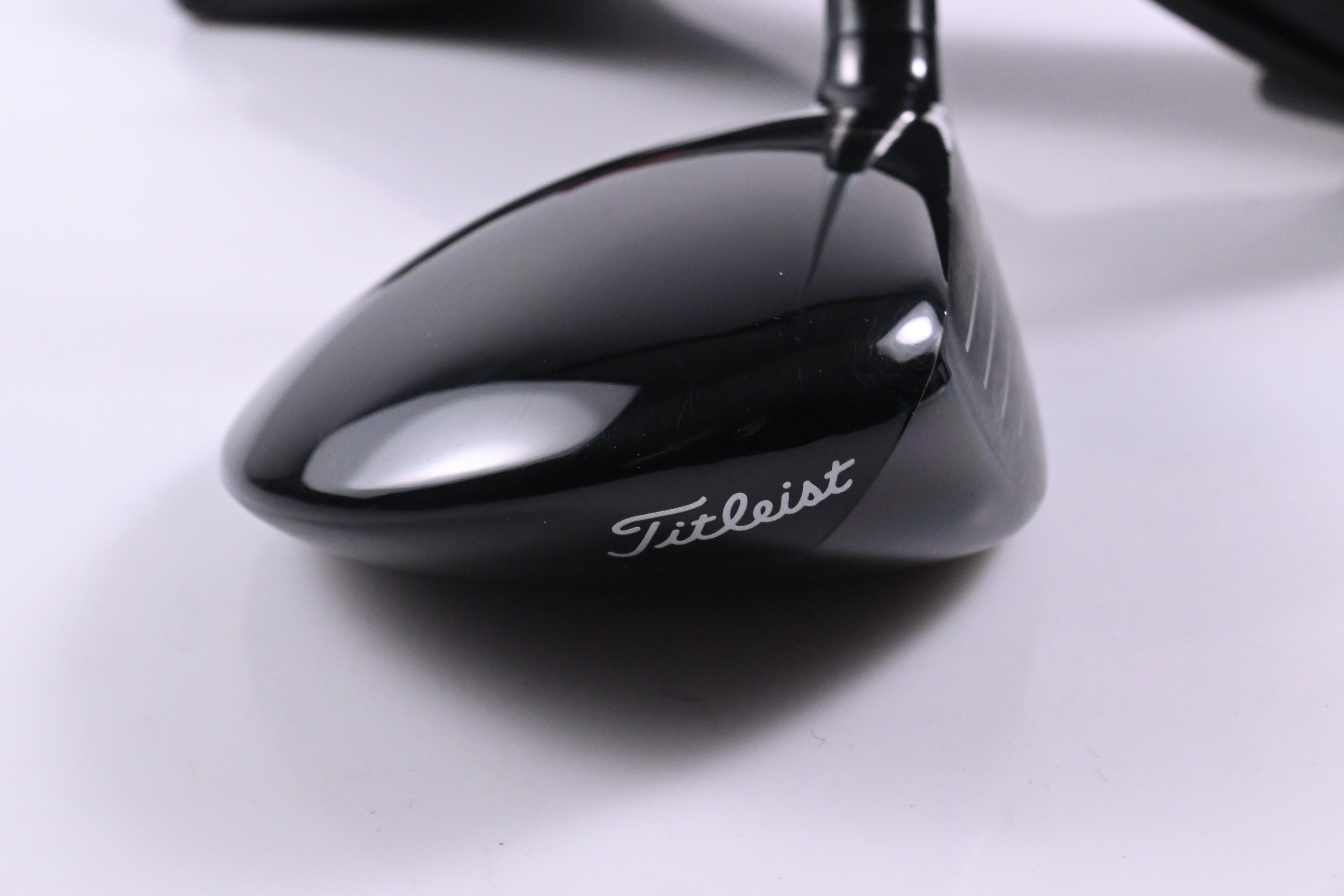 Titleist GT2 #3 Wood / 15 Degree / Regular Flex Aldila Ascent UL 40 Shaft