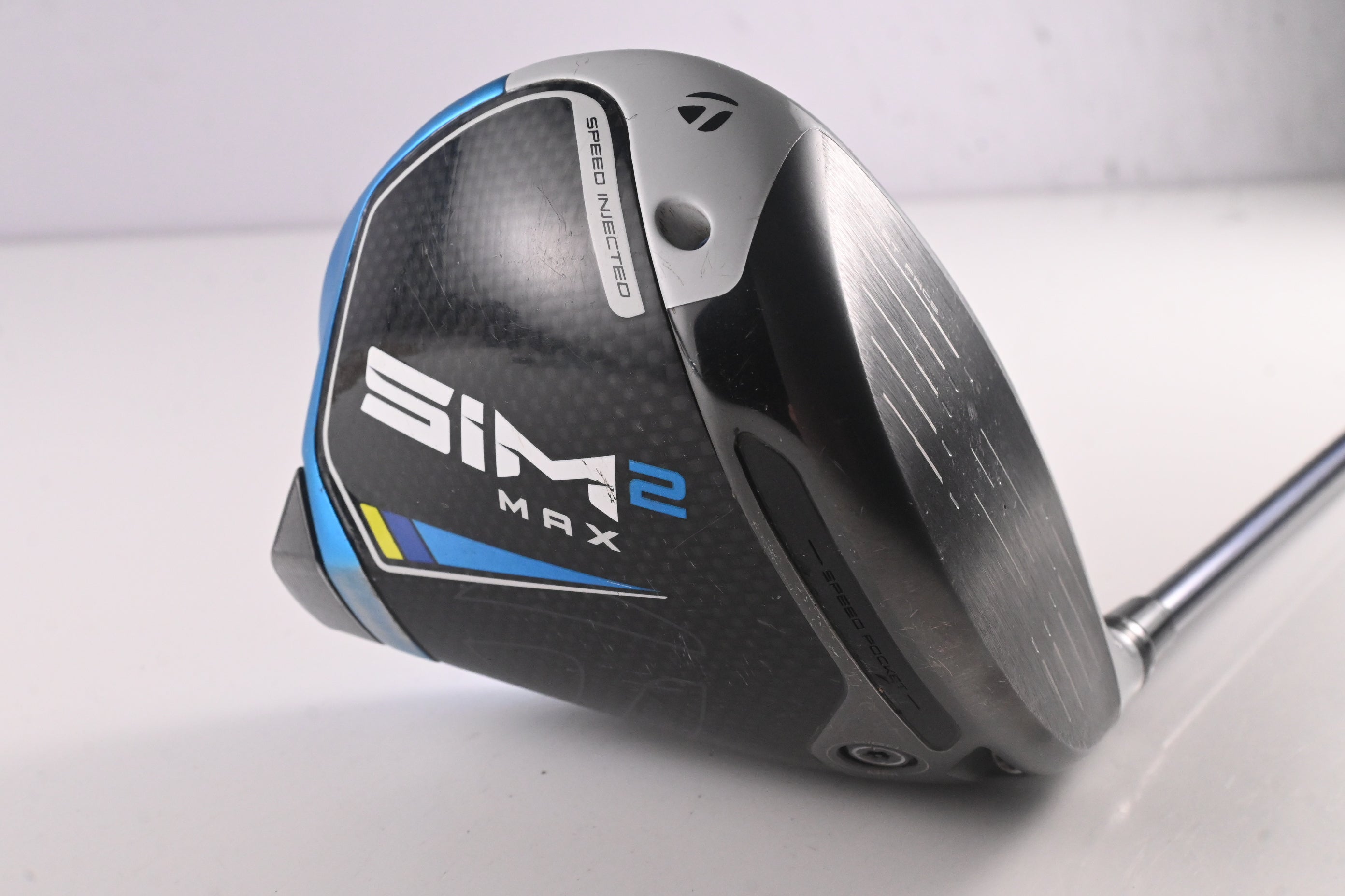 Taylormade SIM2 Max Driver / 10.5 Degree / Regular Flex Ventus Blue 5 Shaft