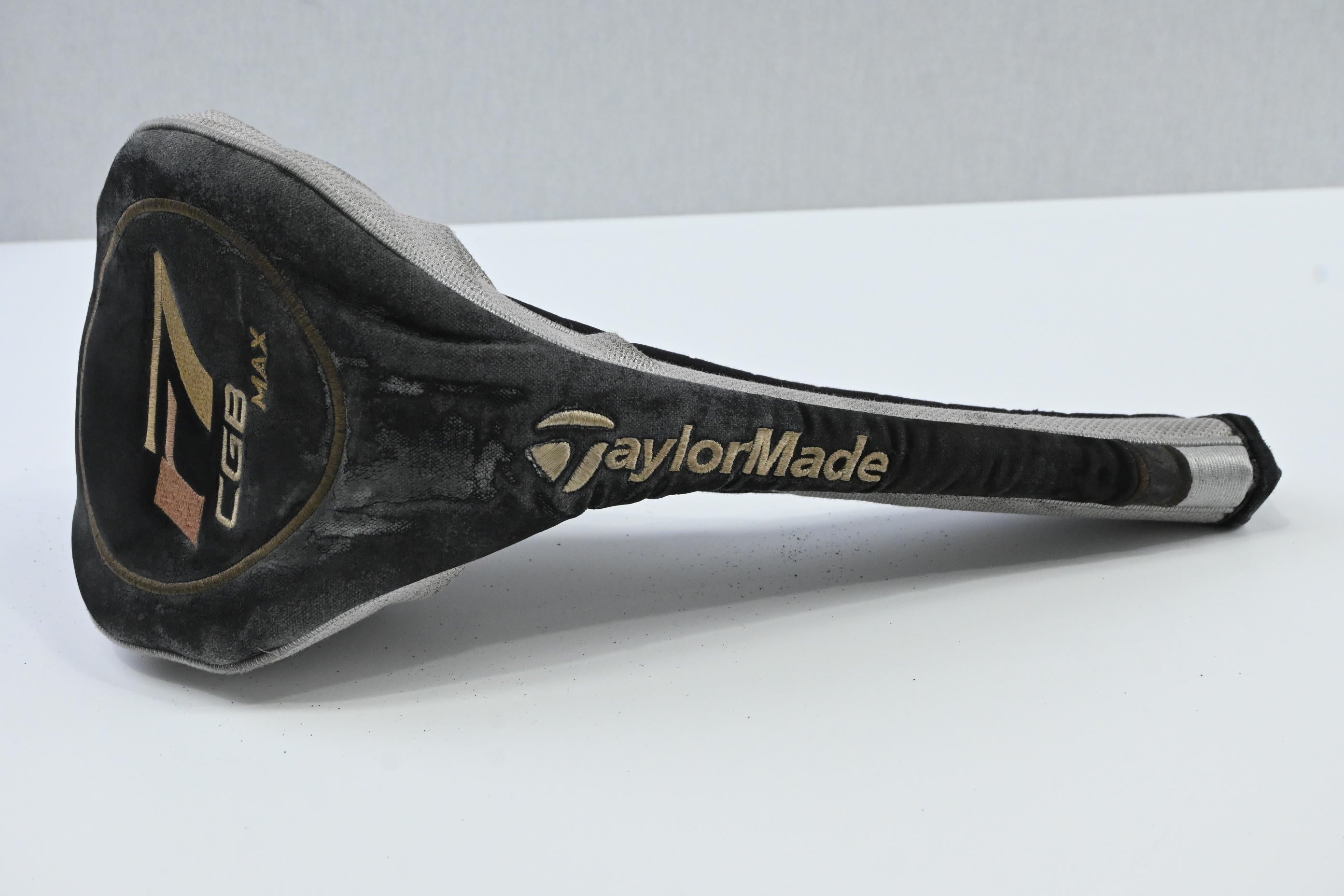 Taylormade R7 CGB Max Driver / 9.5 Degree / Stiff Flex REAX Super Fast 45