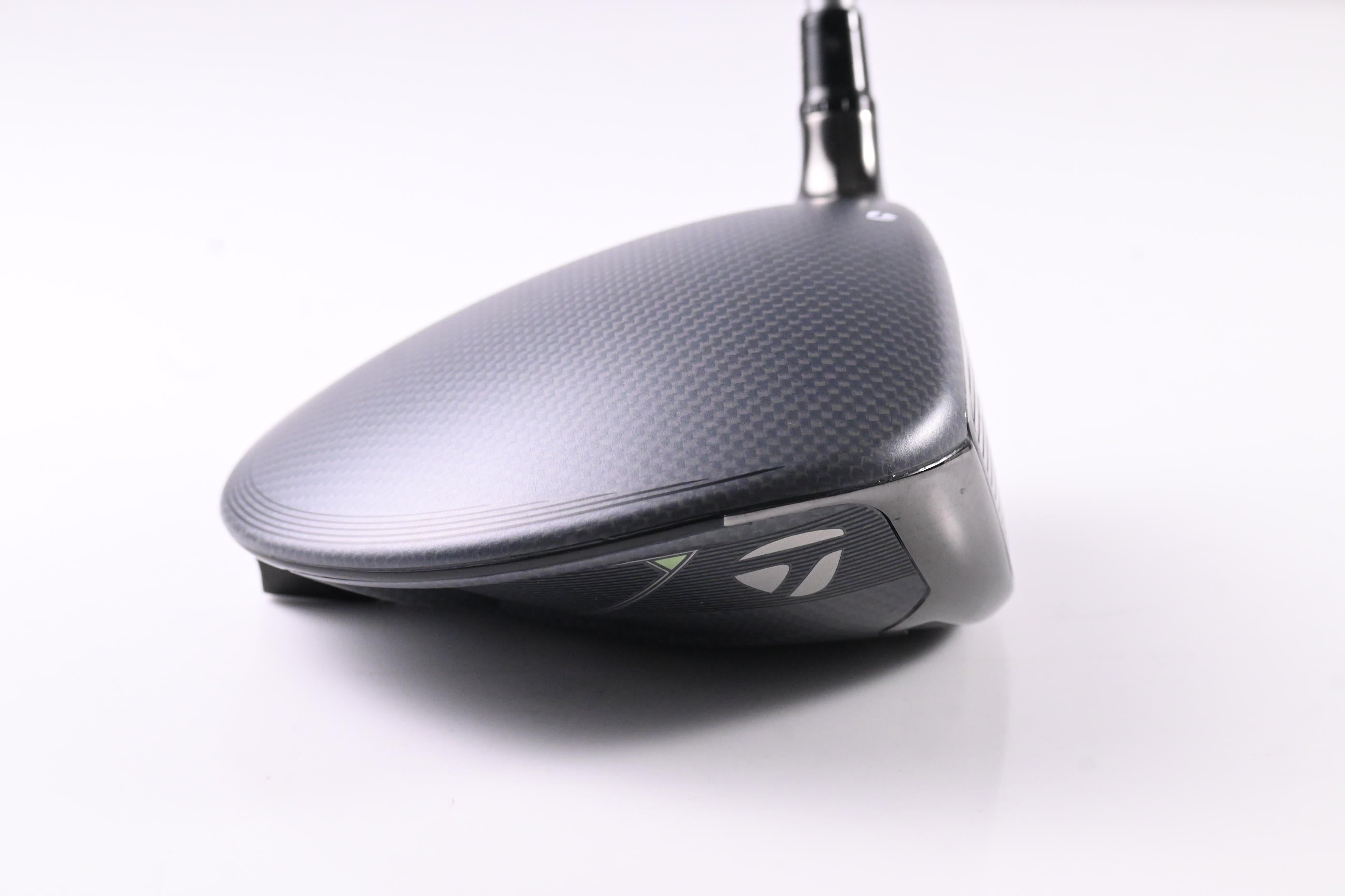 Taylormade Qi35 Driver / 10.5 Degree / Stiff Flex Fujikura Air Speeder 50 Shaft
