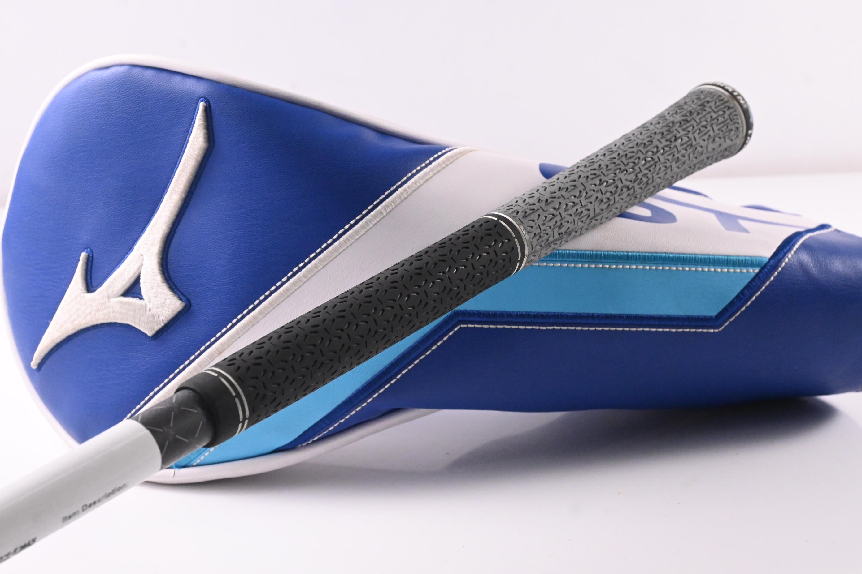 Mizuno ST-Max 230 Driver / 10.5 Degree / Regular Flex Tensei 1K Blue 55 Shaft