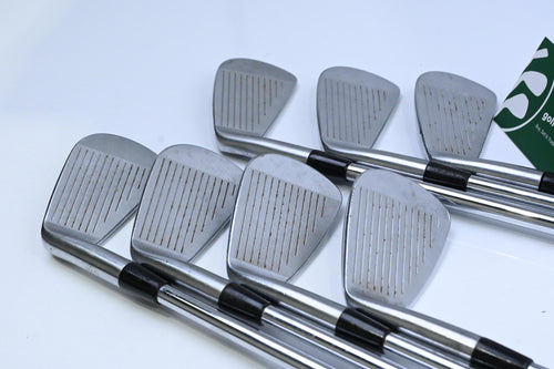 Titleist 660 Forged Irons / 3-9i / Stiff Flex Dynamic Gold S300